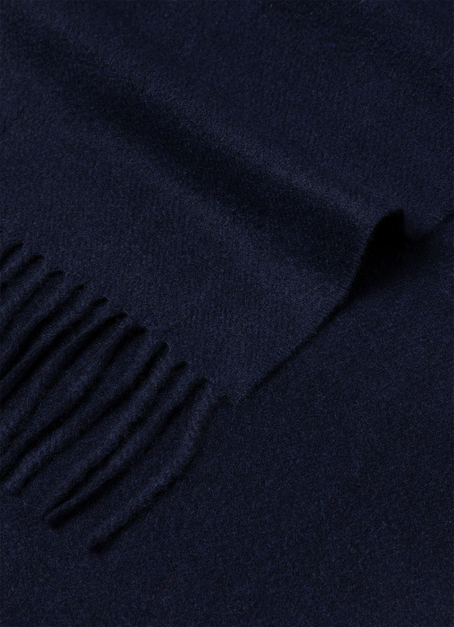 Cashmere Woven Scarf in Navy - Image 2