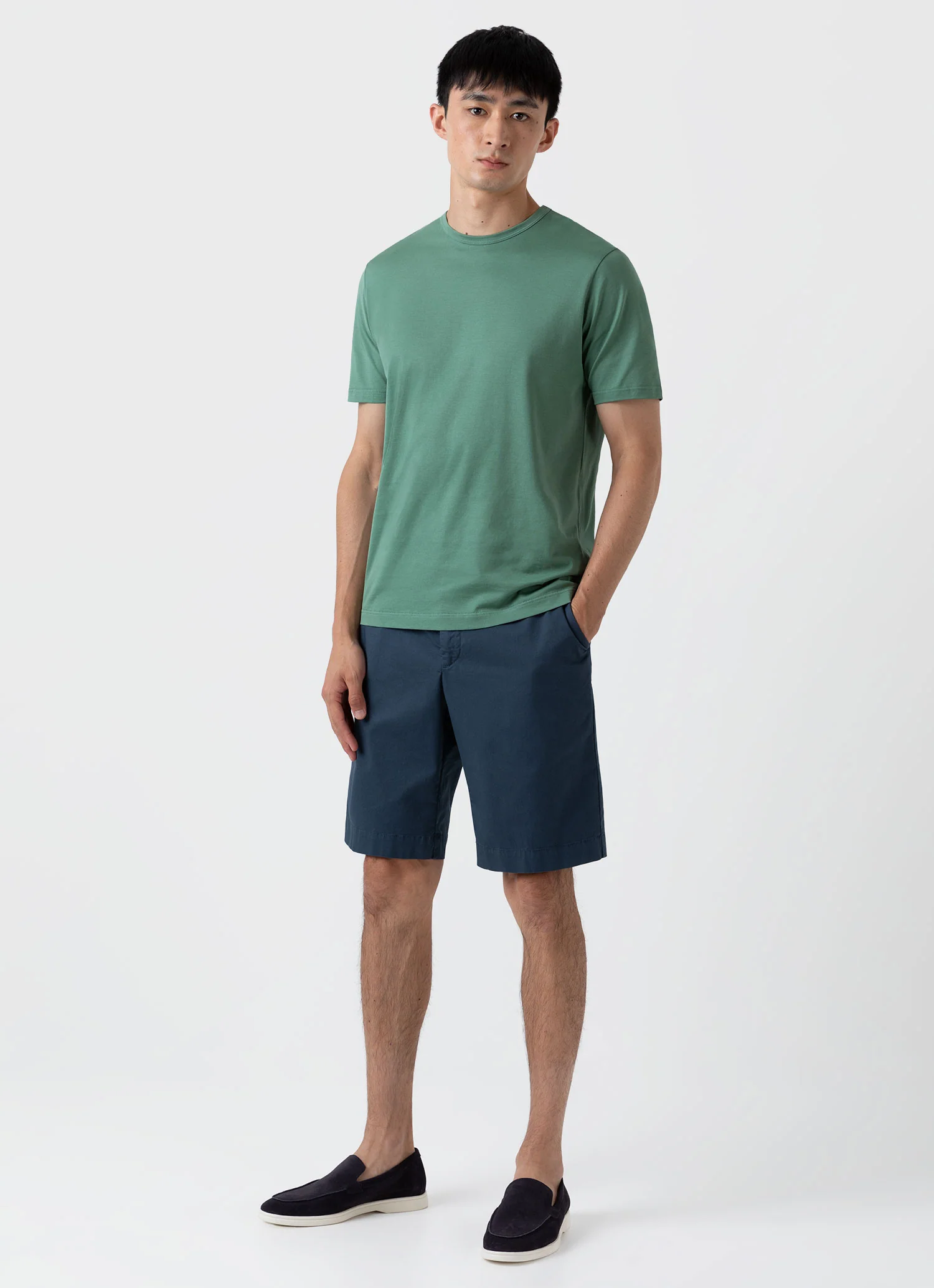 Men's Classic T-shirt in Thyme - Image 3