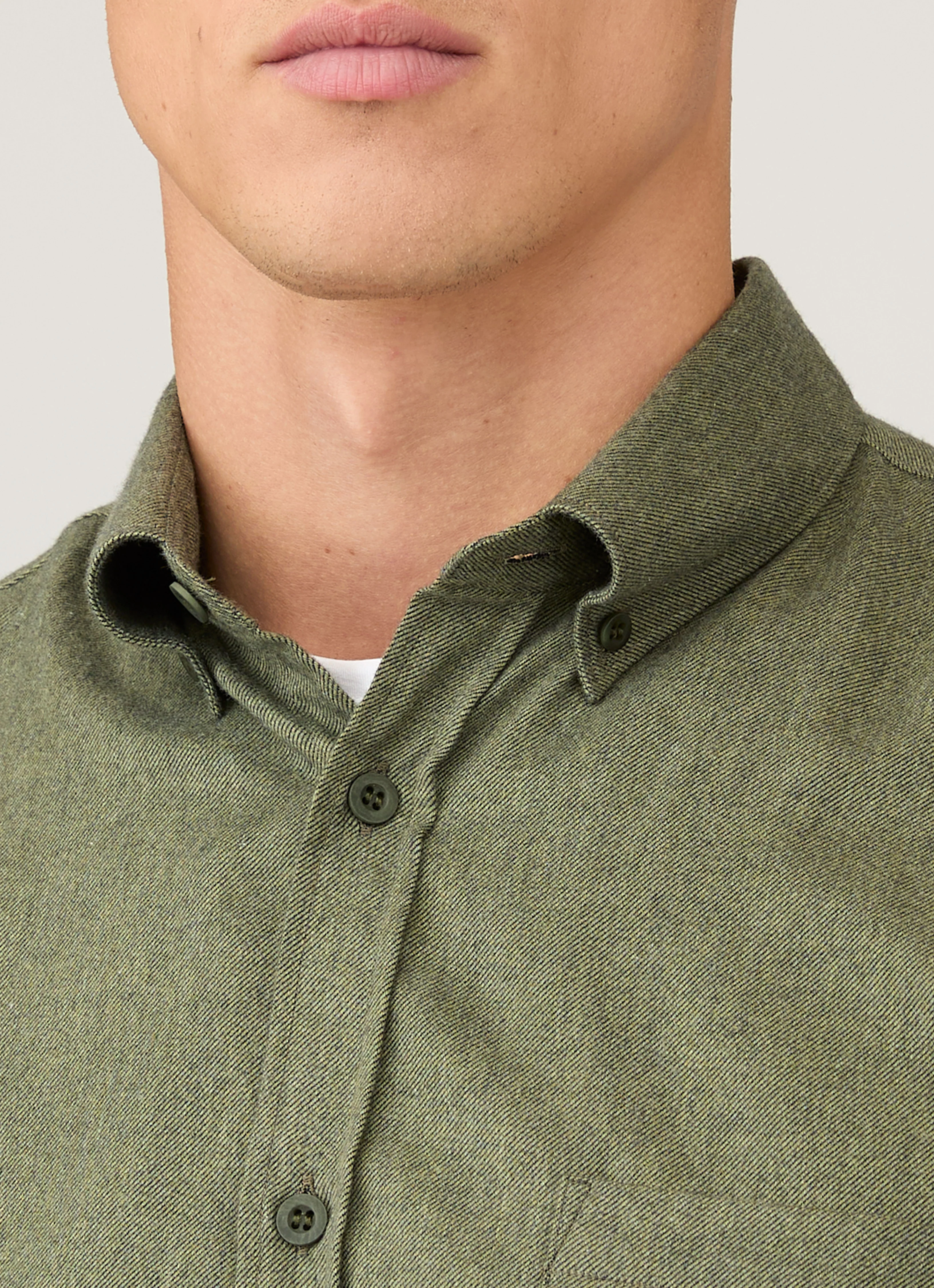 Men's Button Down Flannel Shirt in Sea Moss Melange - Image 6