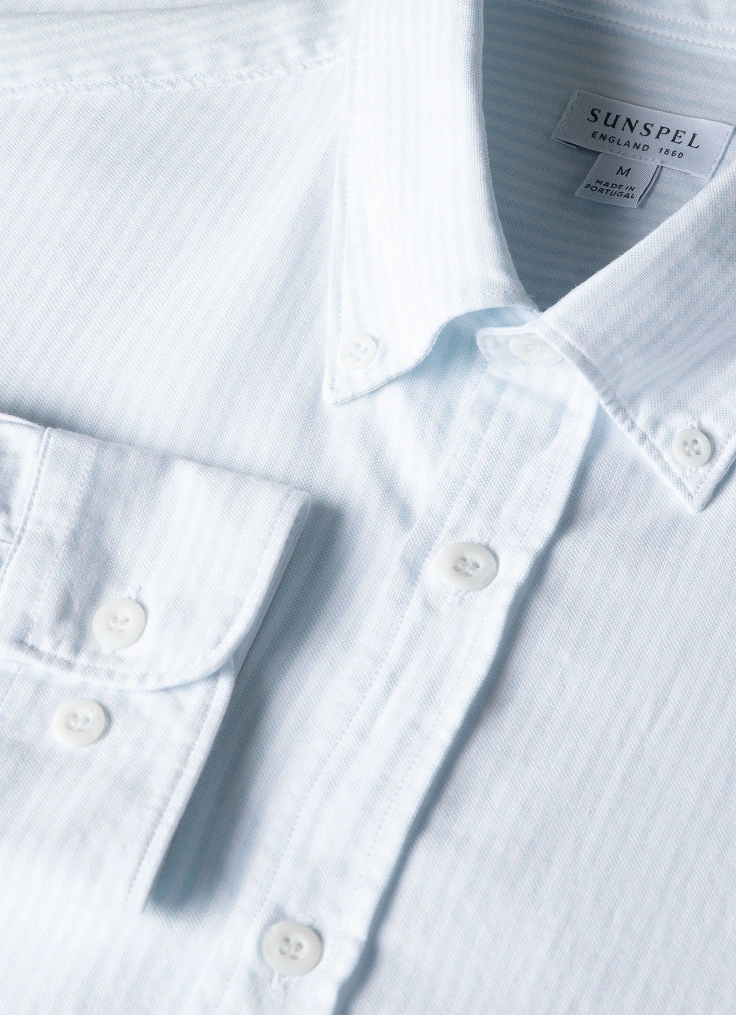Men's Button Down Oxford Shirt in Light Blue/White - Image 4