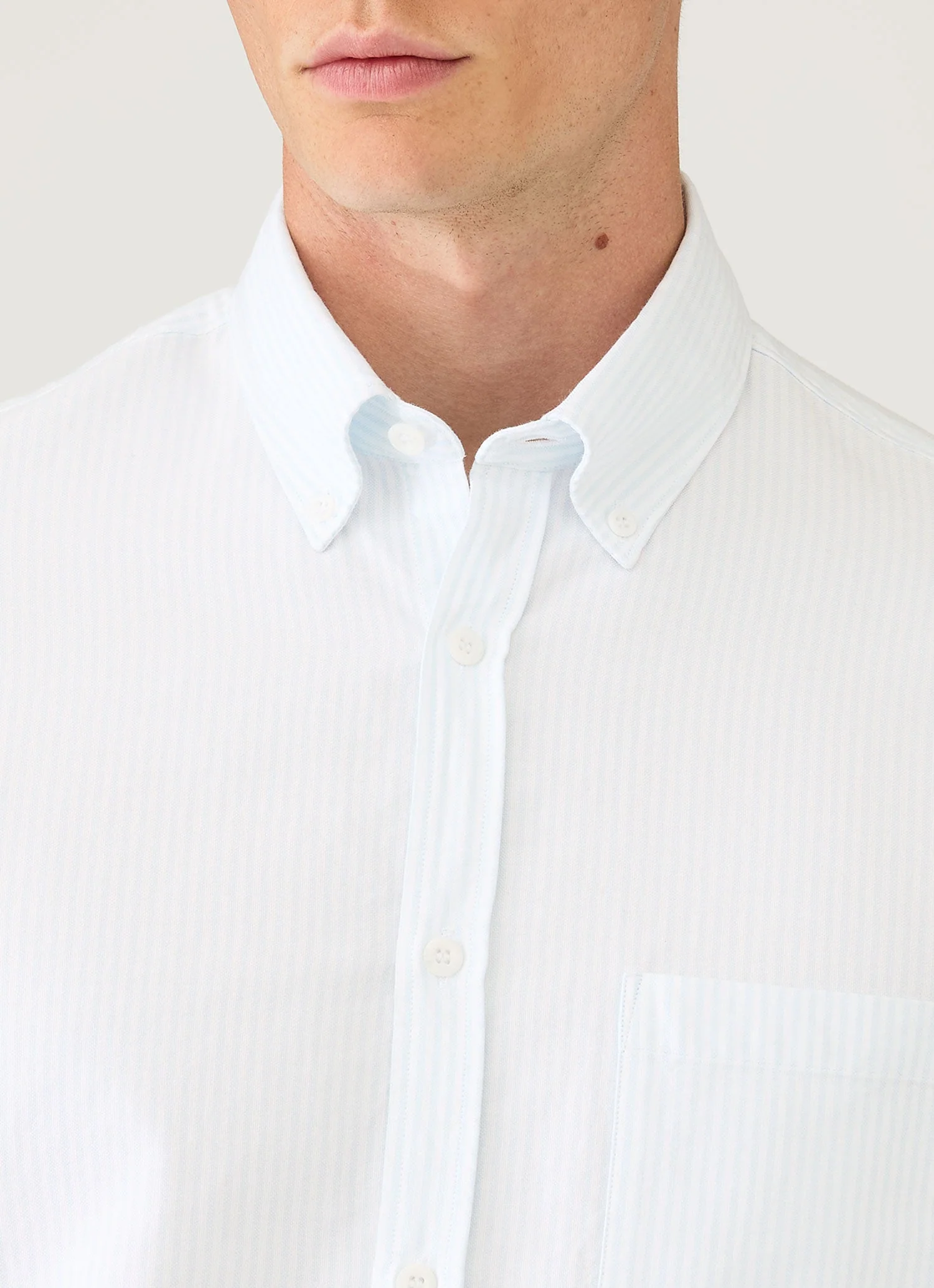 Men's Button Down Oxford Shirt in Light Blue/White - Image 6