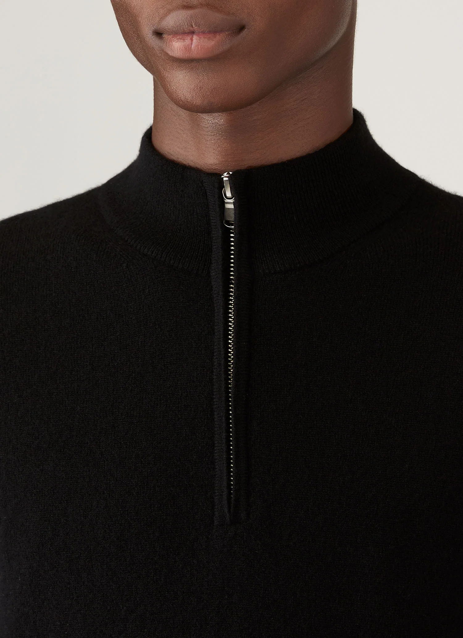 Men's Cashmere Half Zip Jumper in Black - Image 6