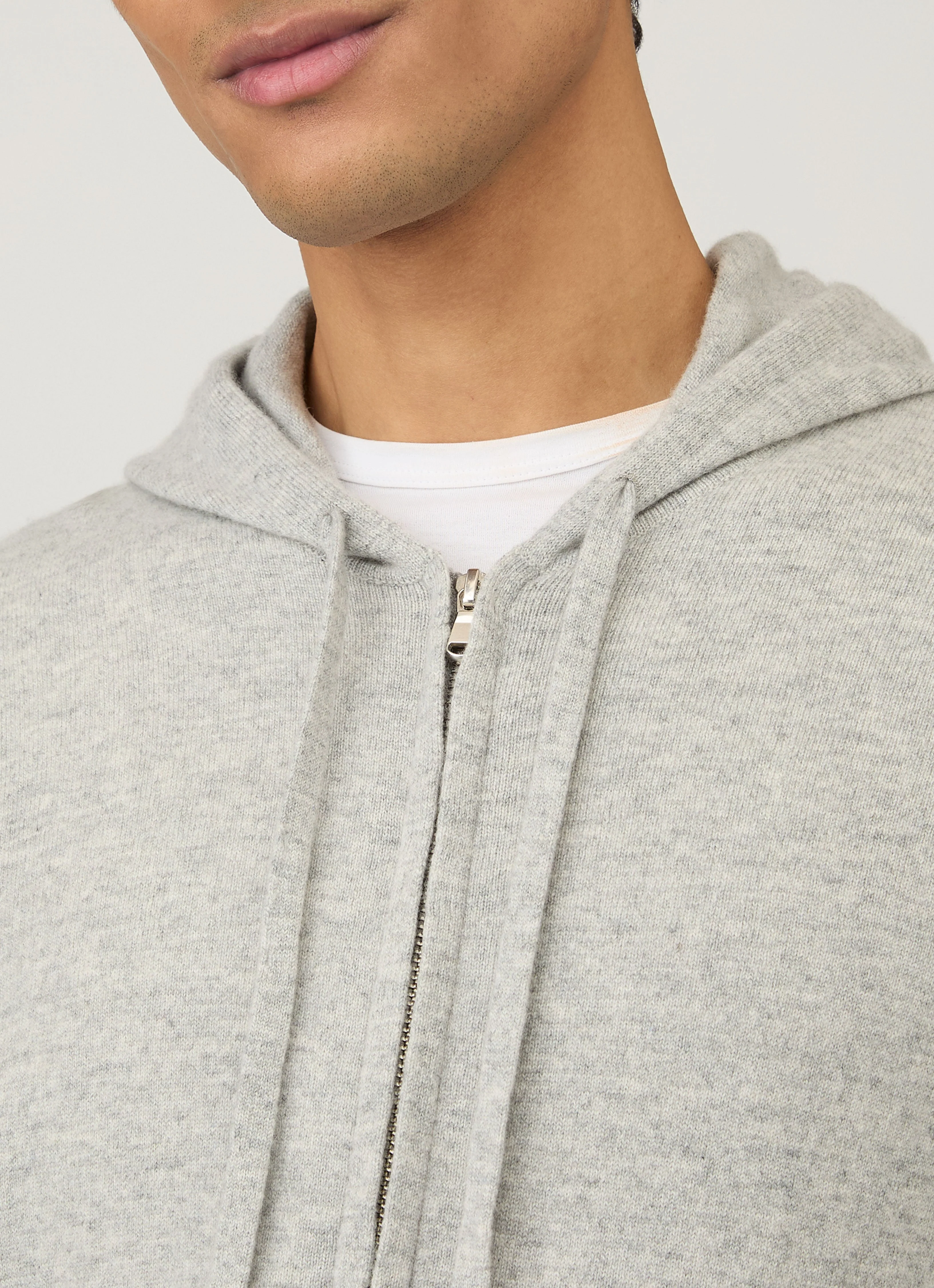 Men's Cashmere Hoodie in Grey Melange - Image 6