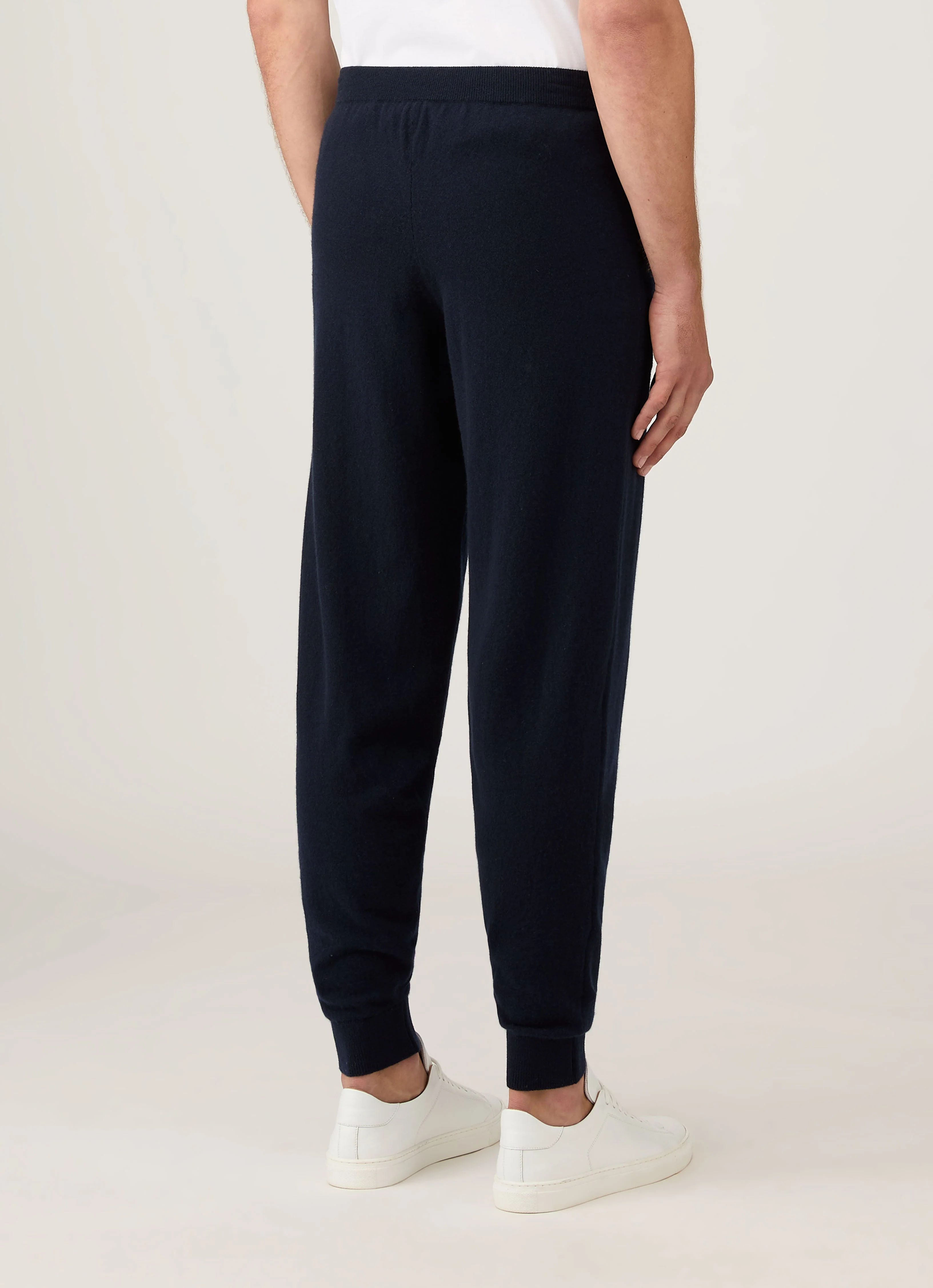 Men's Cashmere Lounge Pant in Navy - Image 5