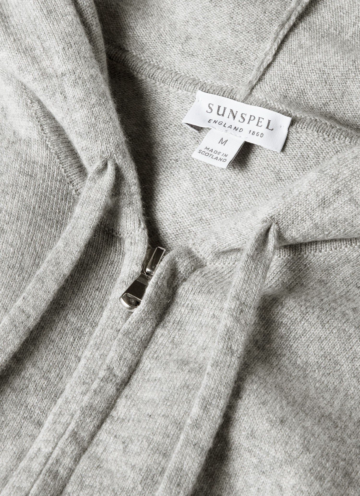 Men's Cashmere Lounge Set in Grey Melange - Image 4