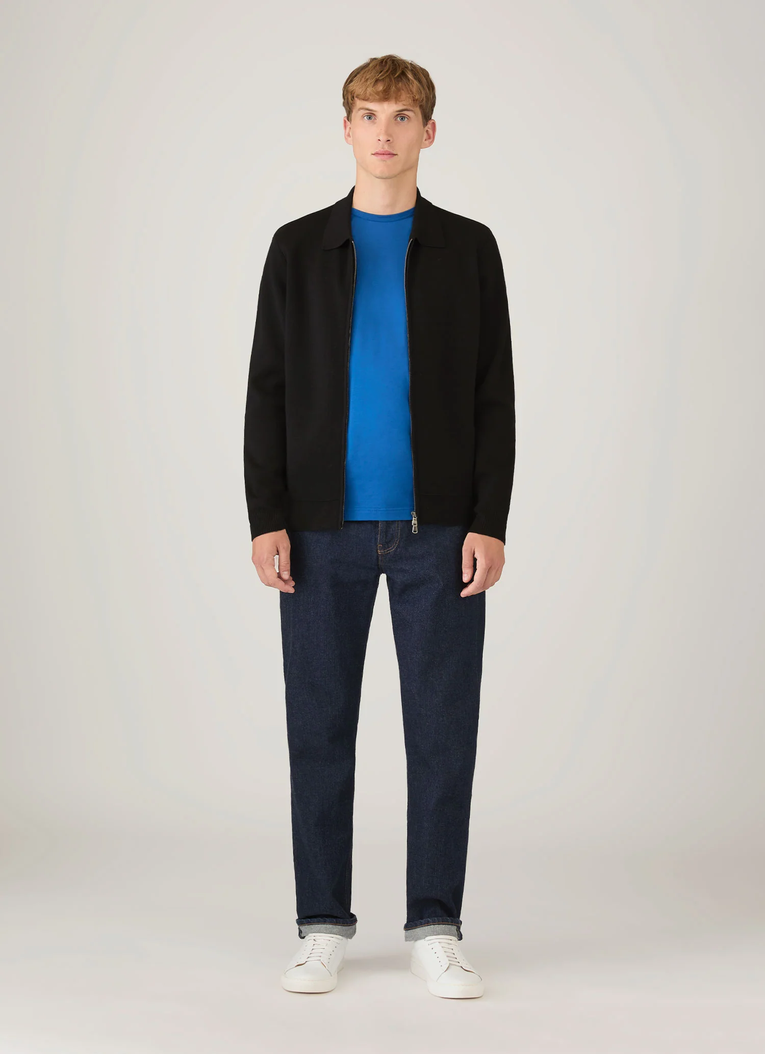 Men's Classic T-shirt in Cobalt - Image 3