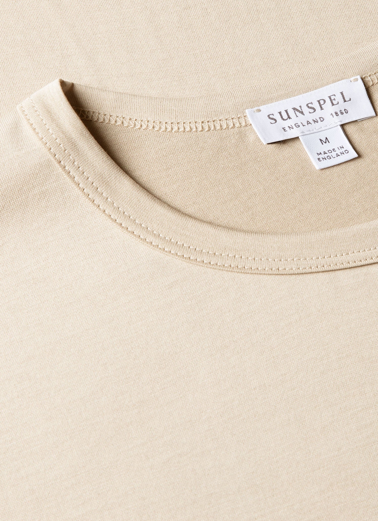 Men's Classic T-shirt in Hazelwood - Image 4