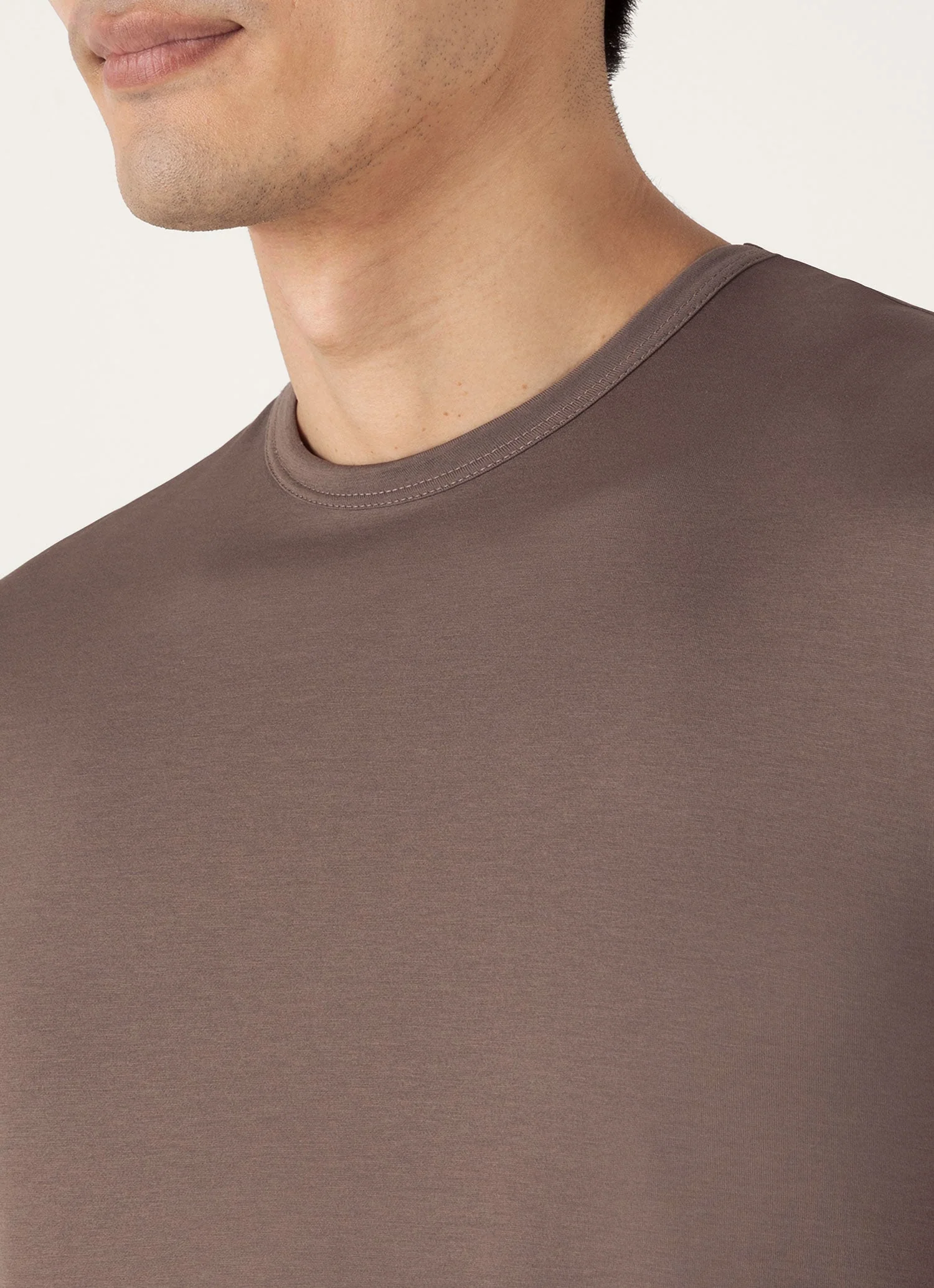 Men's Classic T-shirt in Walnut - Image 6