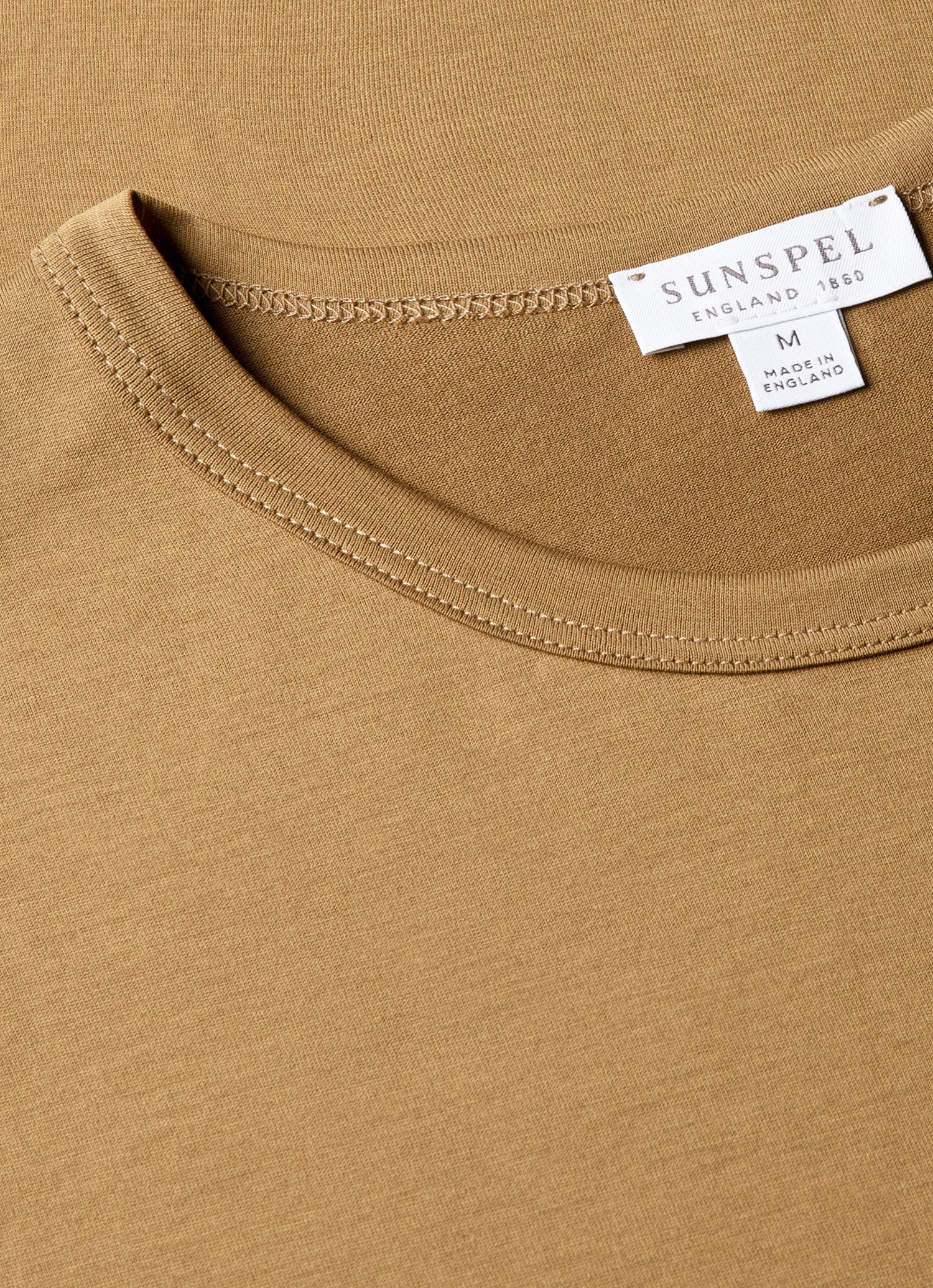 Men's Classic T-shirt in Walnut - Image 4