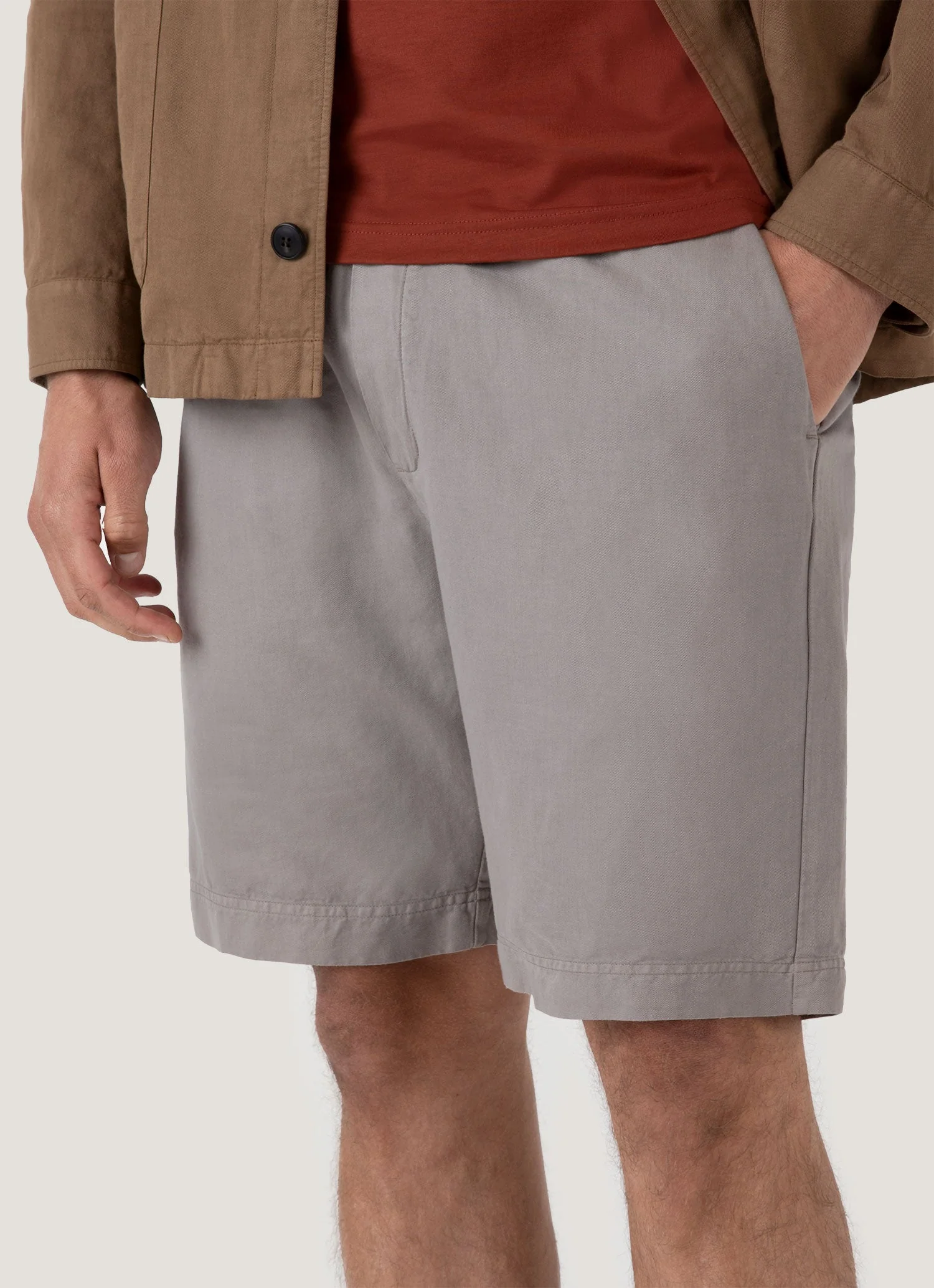 Men's Cotton Linen Drawstring Shorts in Pewter - Image 5