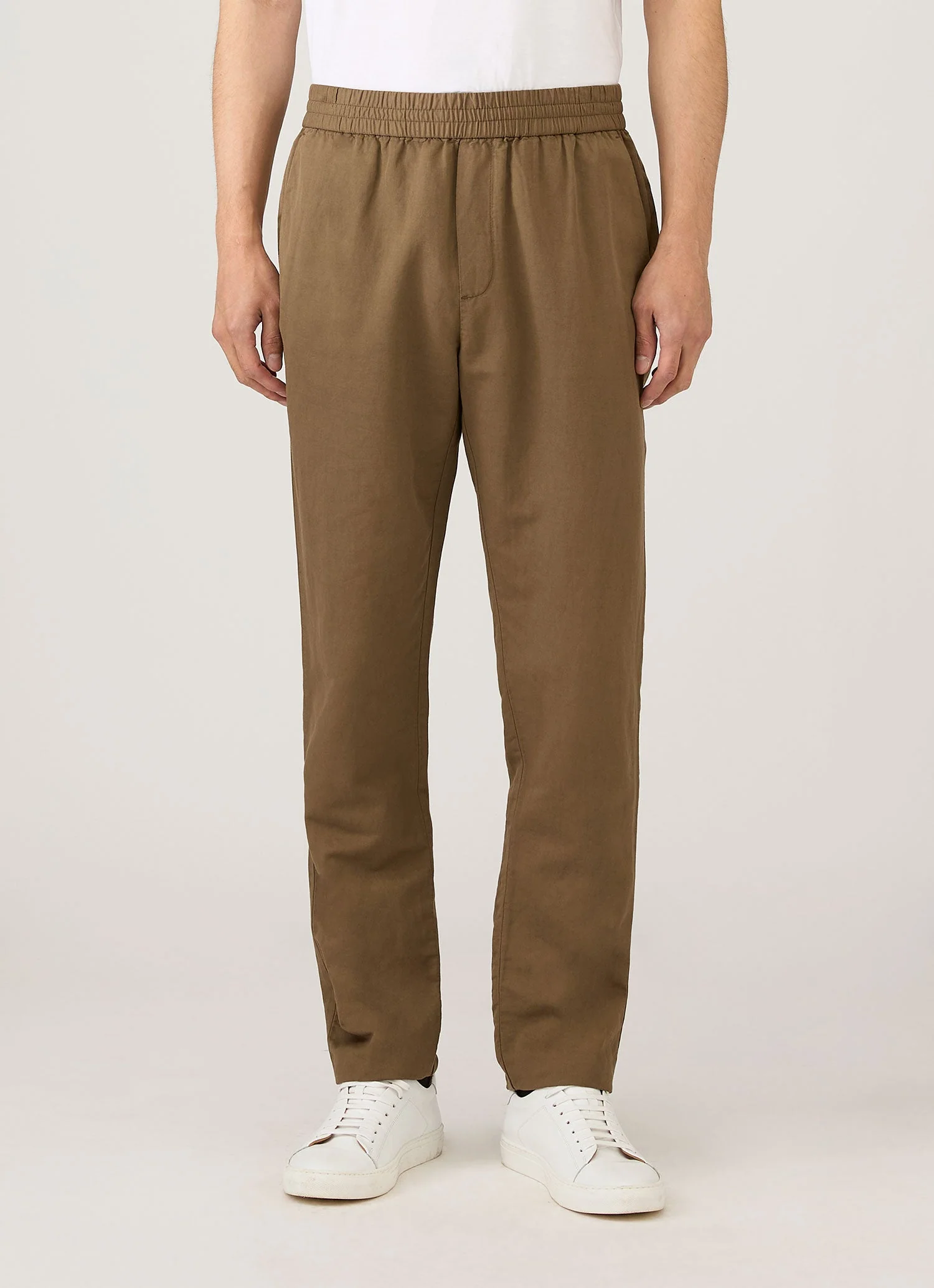 Men's Cotton Linen Drawstring Trouser in Dark Cedar - Image 2