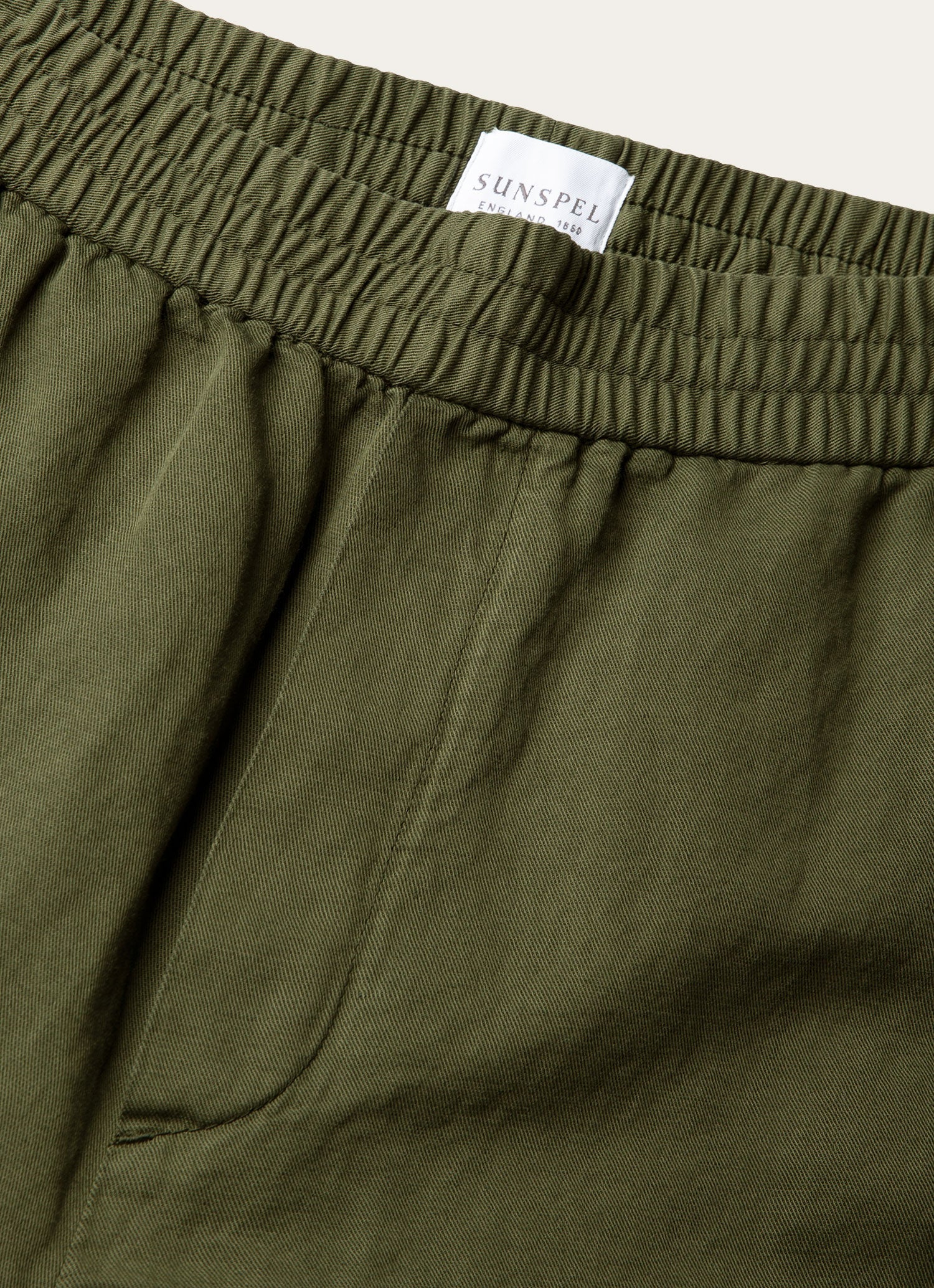 Men's Cotton Linen Drawstring Trouser in Deep Olive - Image 4