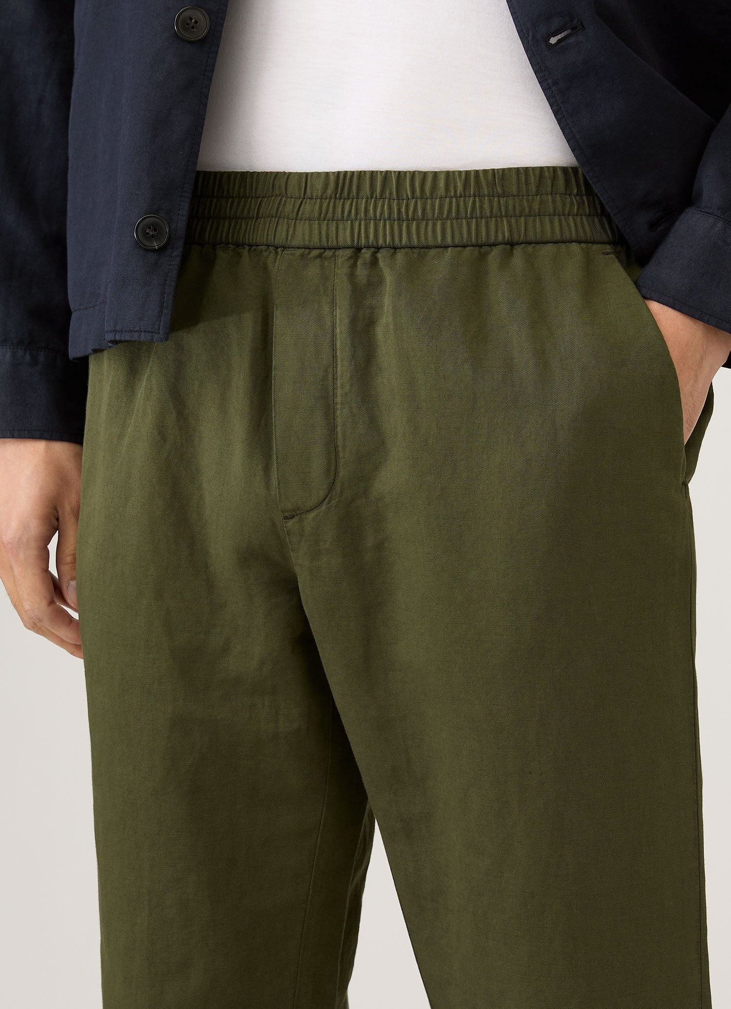 Men's Cotton Linen Drawstring Trouser in Deep Olive - Image 6