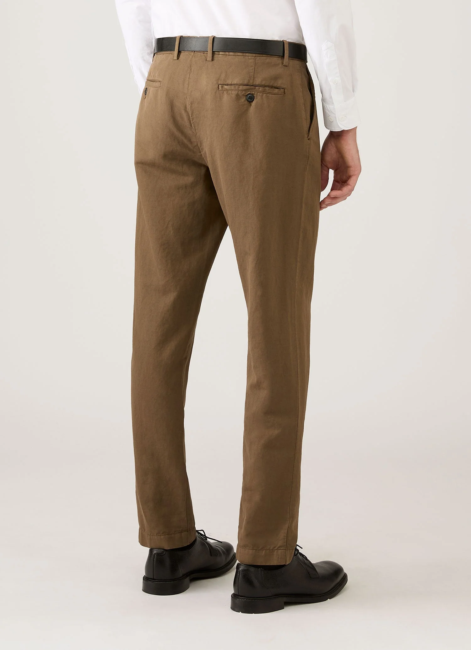 Men's Cotton Linen Trouser in Dark Cedar - Image 5