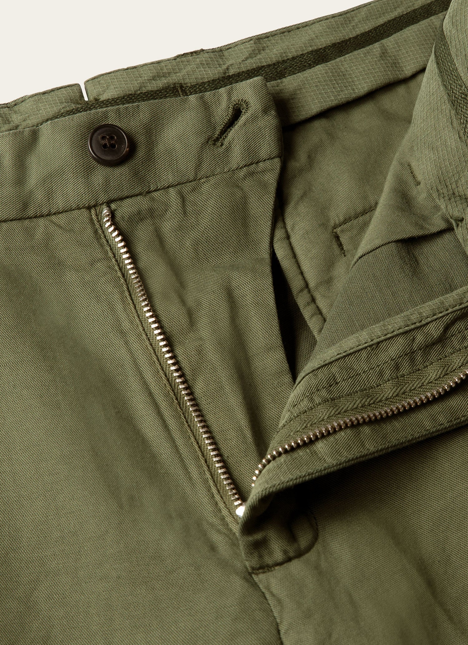 Men's Cotton Linen Trouser in Deep Olive - Image 4