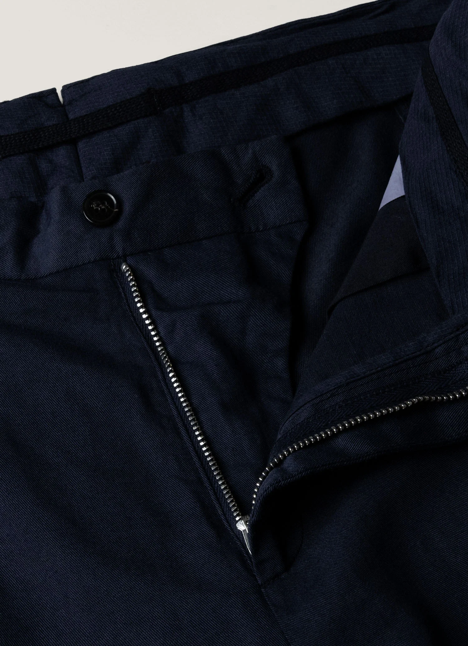 Men's Cotton Linen Two-Piece Suit in Navy - Image 7