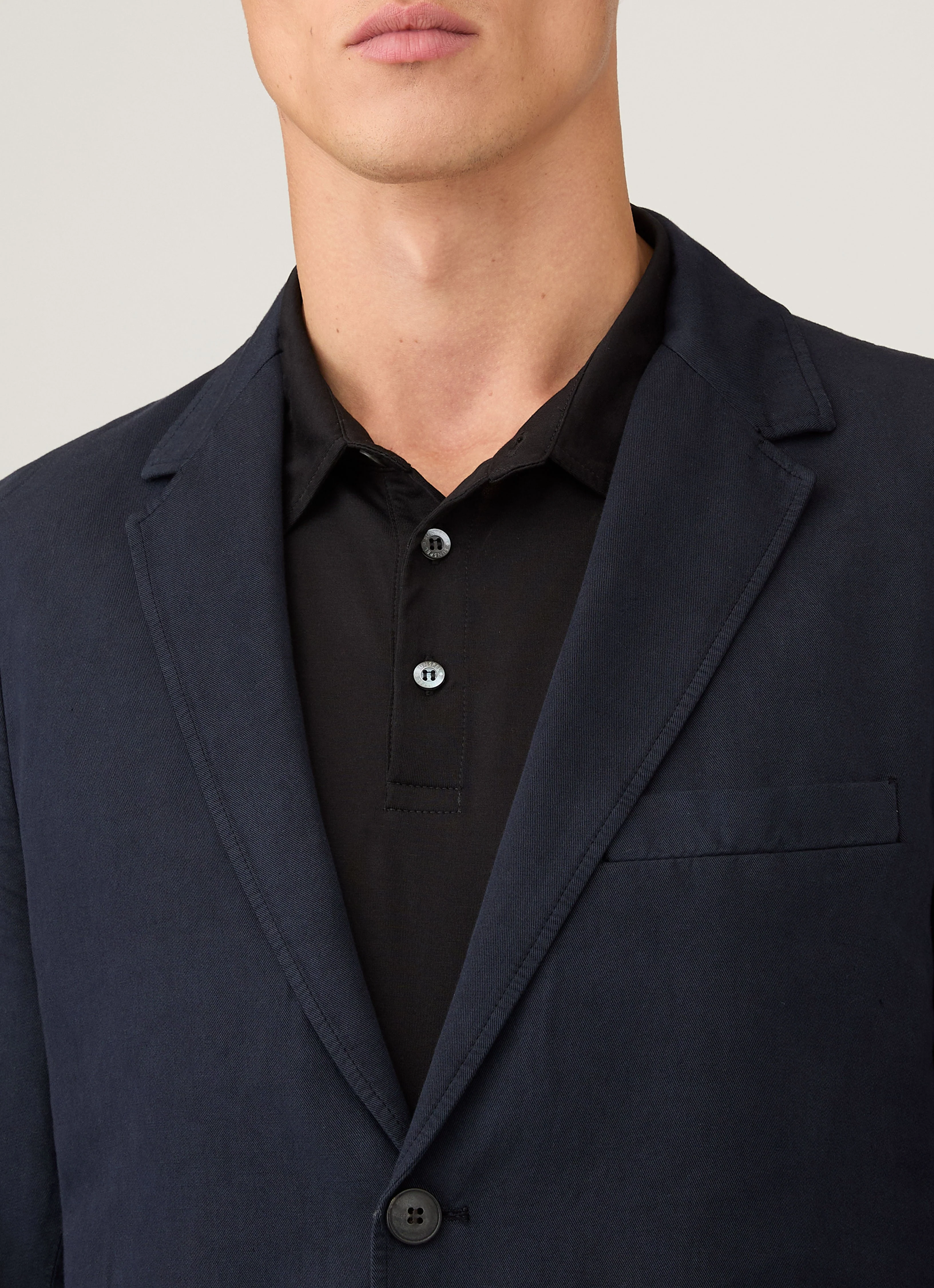 Men's Cotton Linen Blazer in Navy - Image 6
