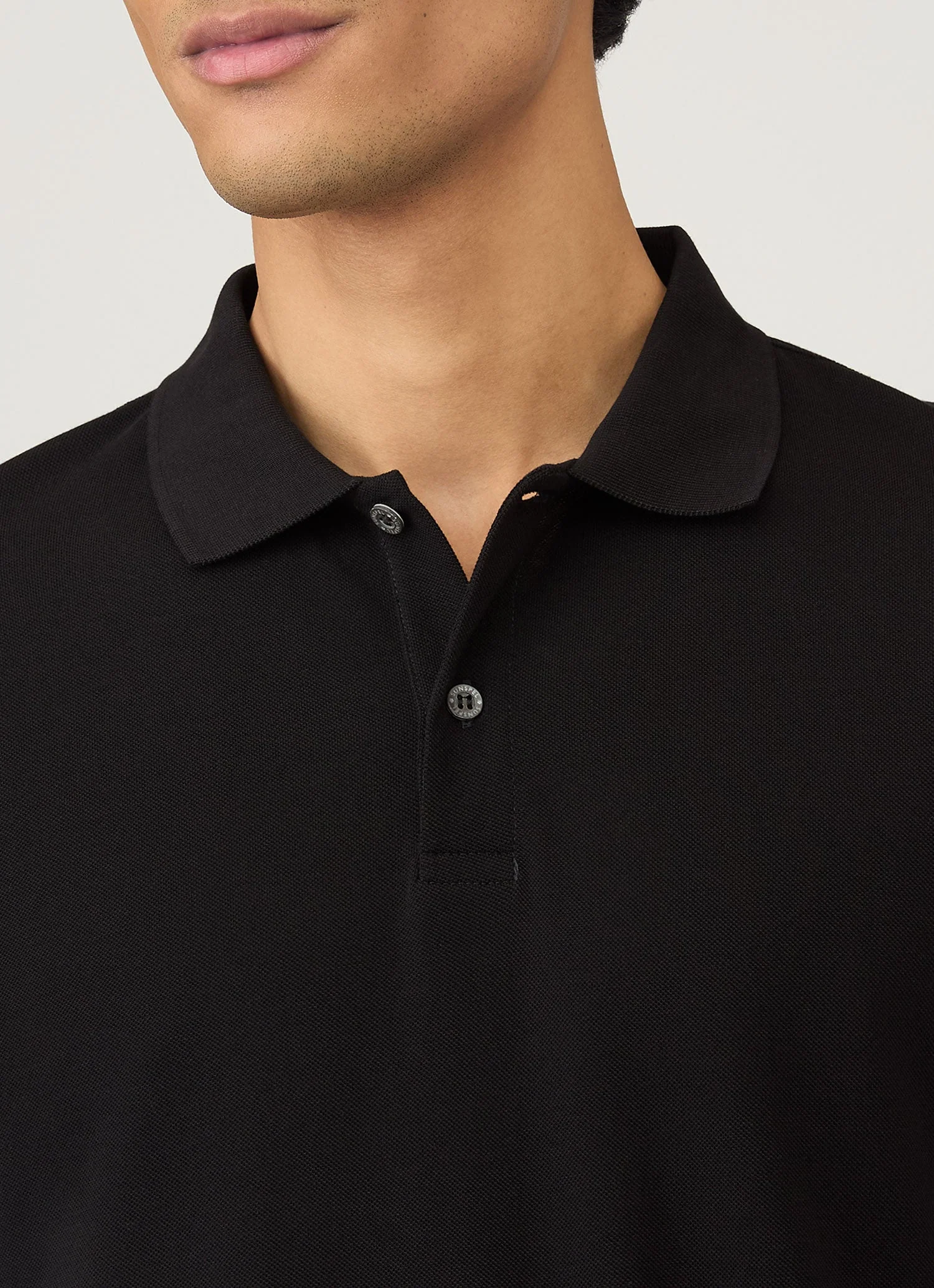 Men's Piqué Polo Shirt in Black - Image 6
