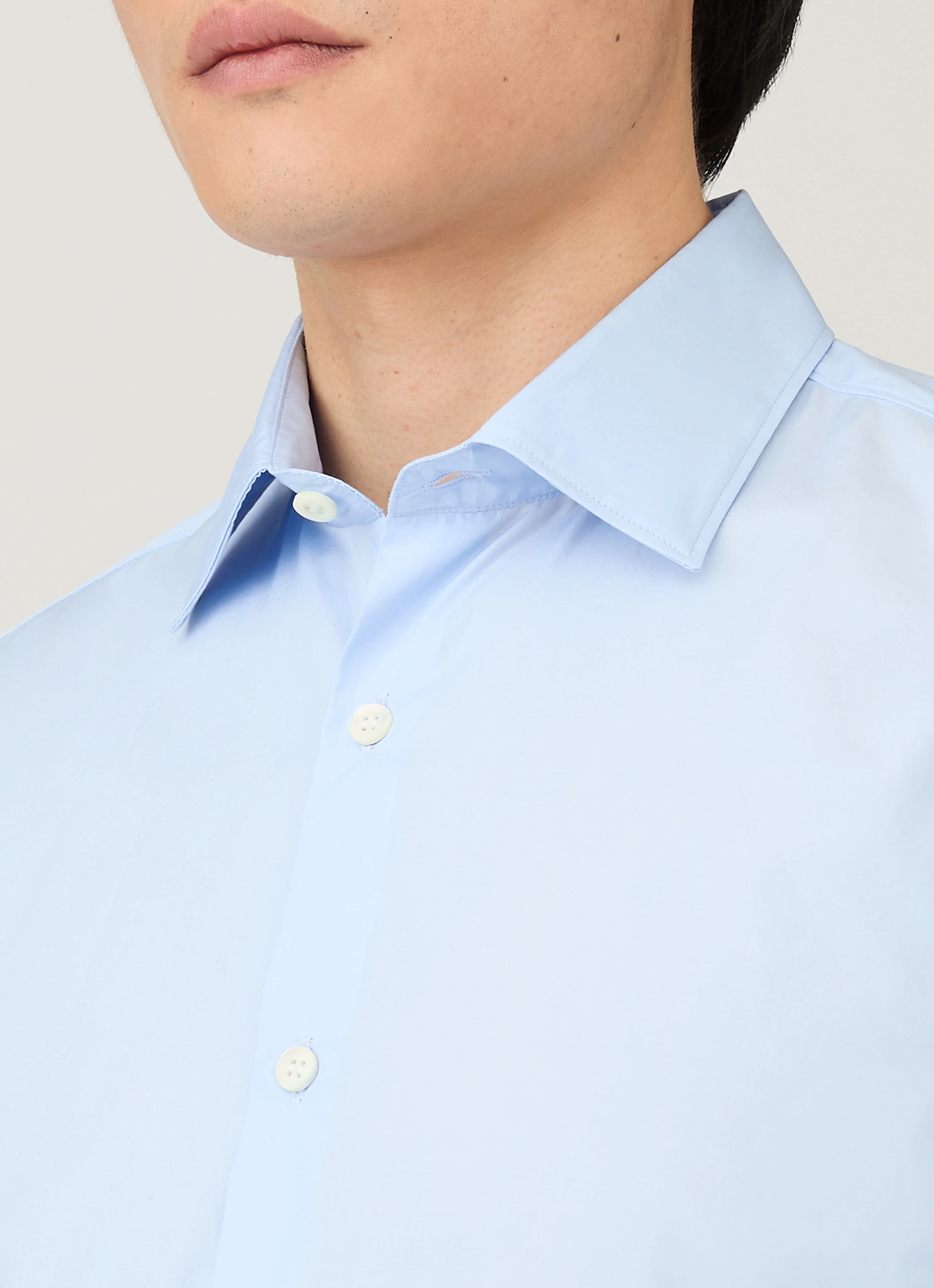 Men's Smart Poplin Shirt in Light Blue - Image 6