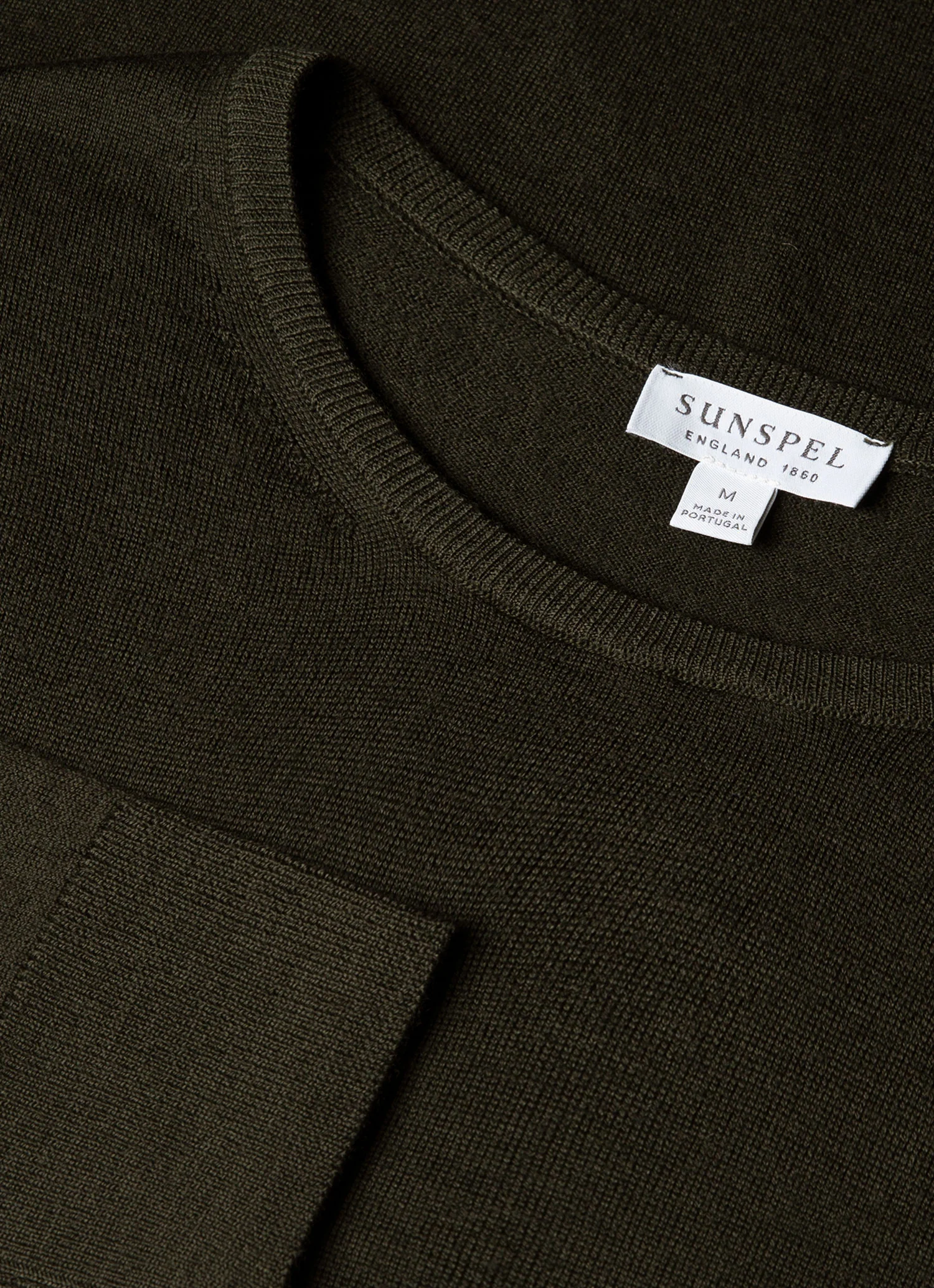 Men's Extra-Fine Merino Crew Neck in Dark Green - Image 4