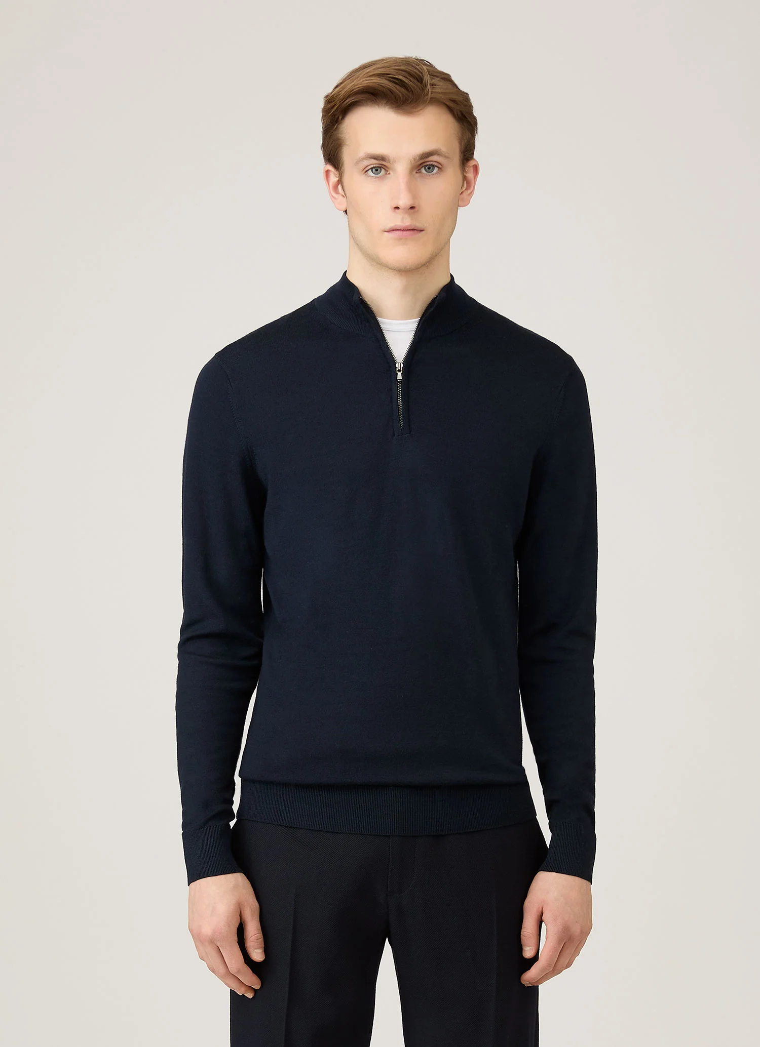 Men's Extra-Fine Merino Zip Neck in Navy - Image 2