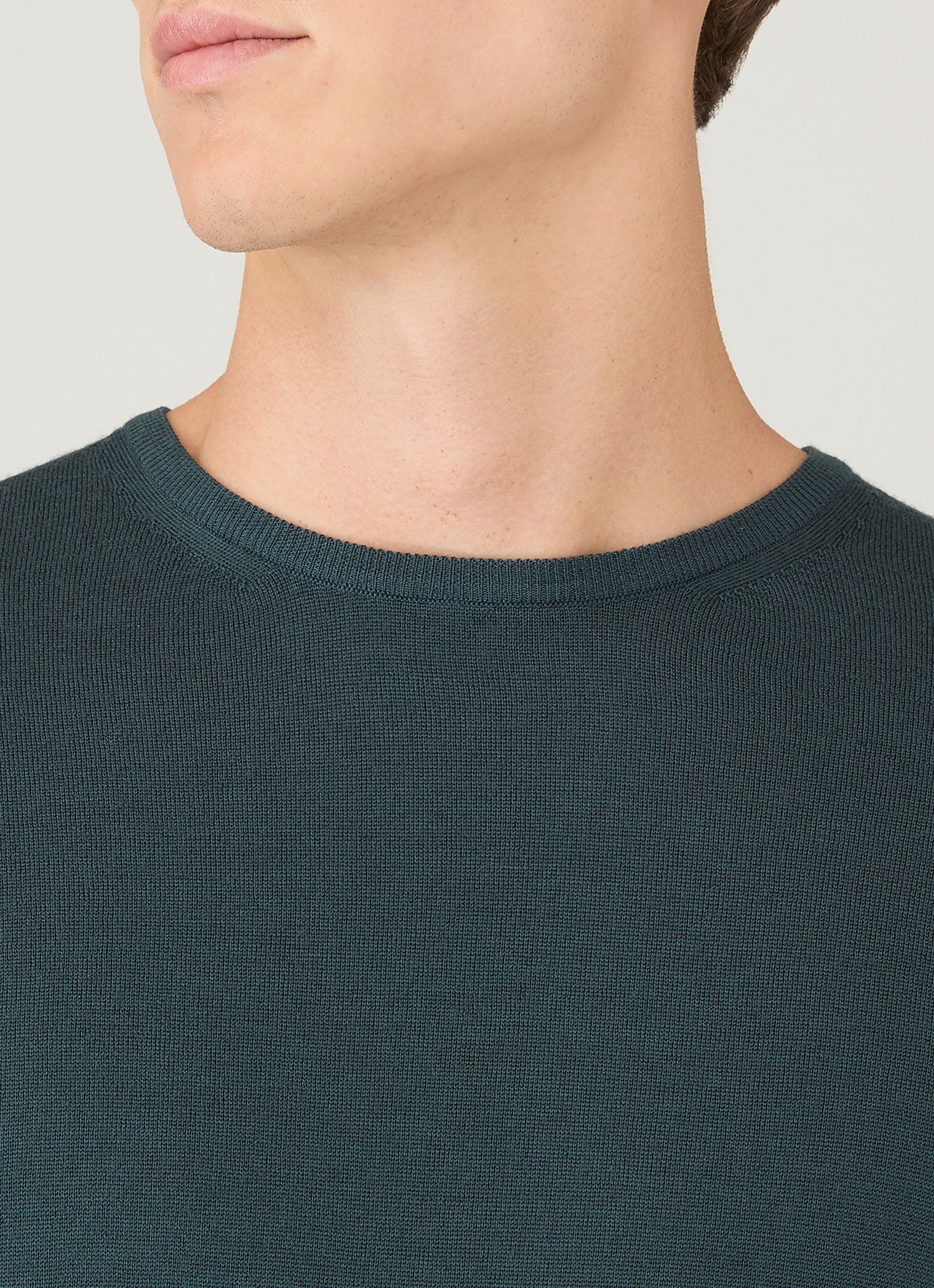 Men's Extra-Fine Merino Crew Neck in Dark Petrol - Image 6