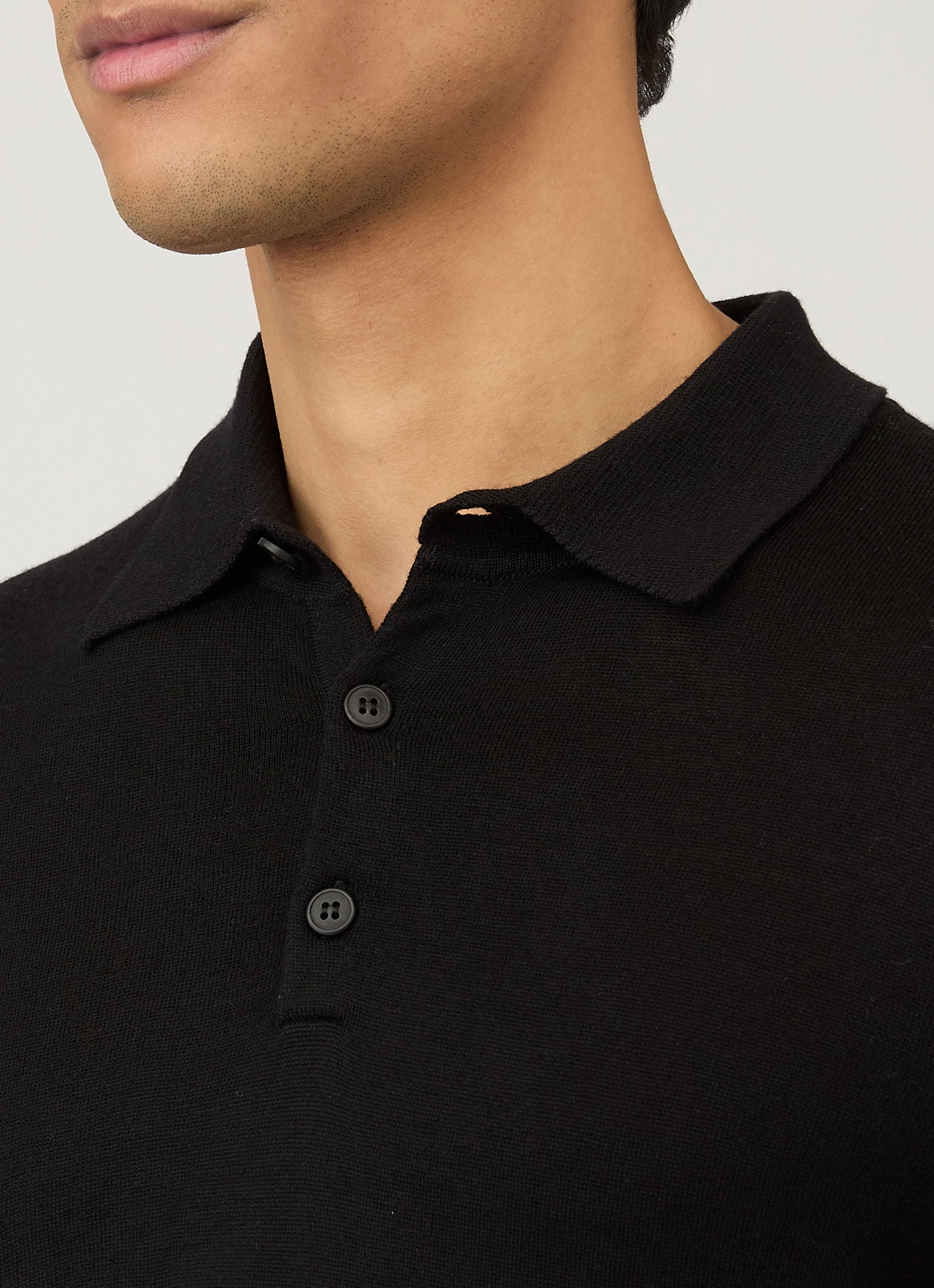 Men's Extra-Fine Merino Knitted Polo Shirt in Black - Image 6