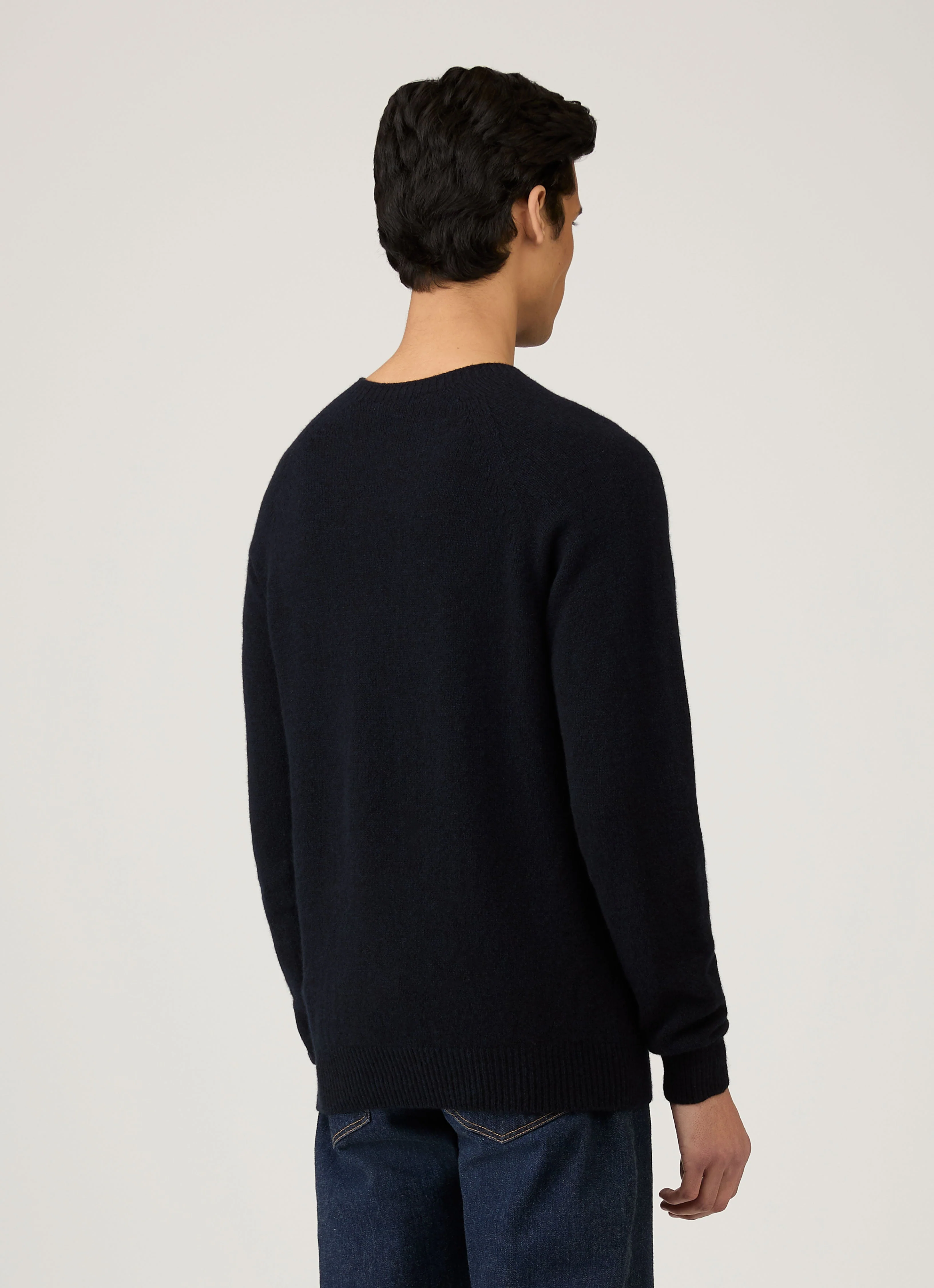Men's Lambswool Crew Neck Jumper in Dark Navy Mouline - Image 5