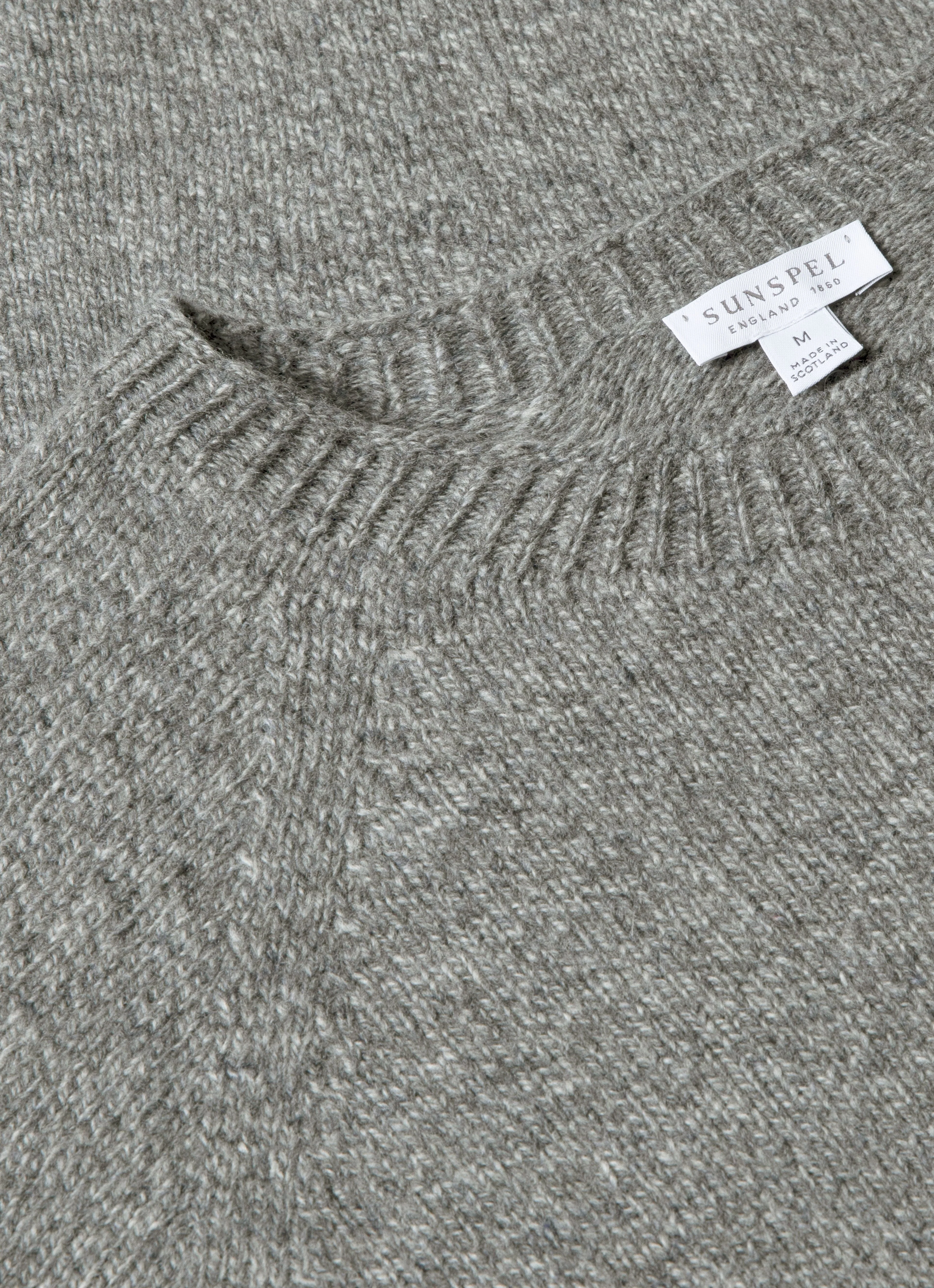 Men's Lambswool Crew Neck Jumper in Mid Grey Melange - Image 4
