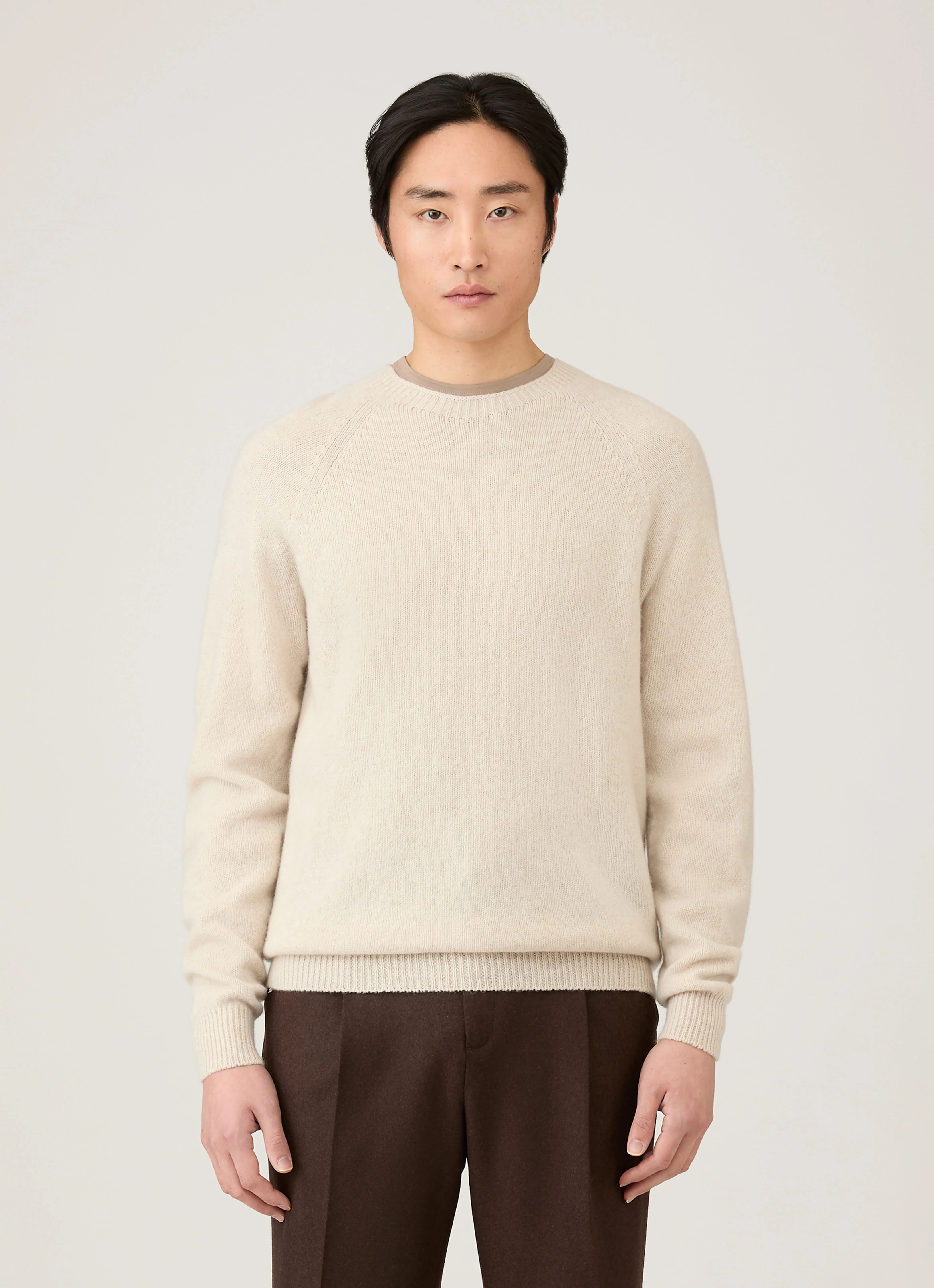 Men's Lambswool Crew Neck Jumper in Oatmeal Melange - Image 2