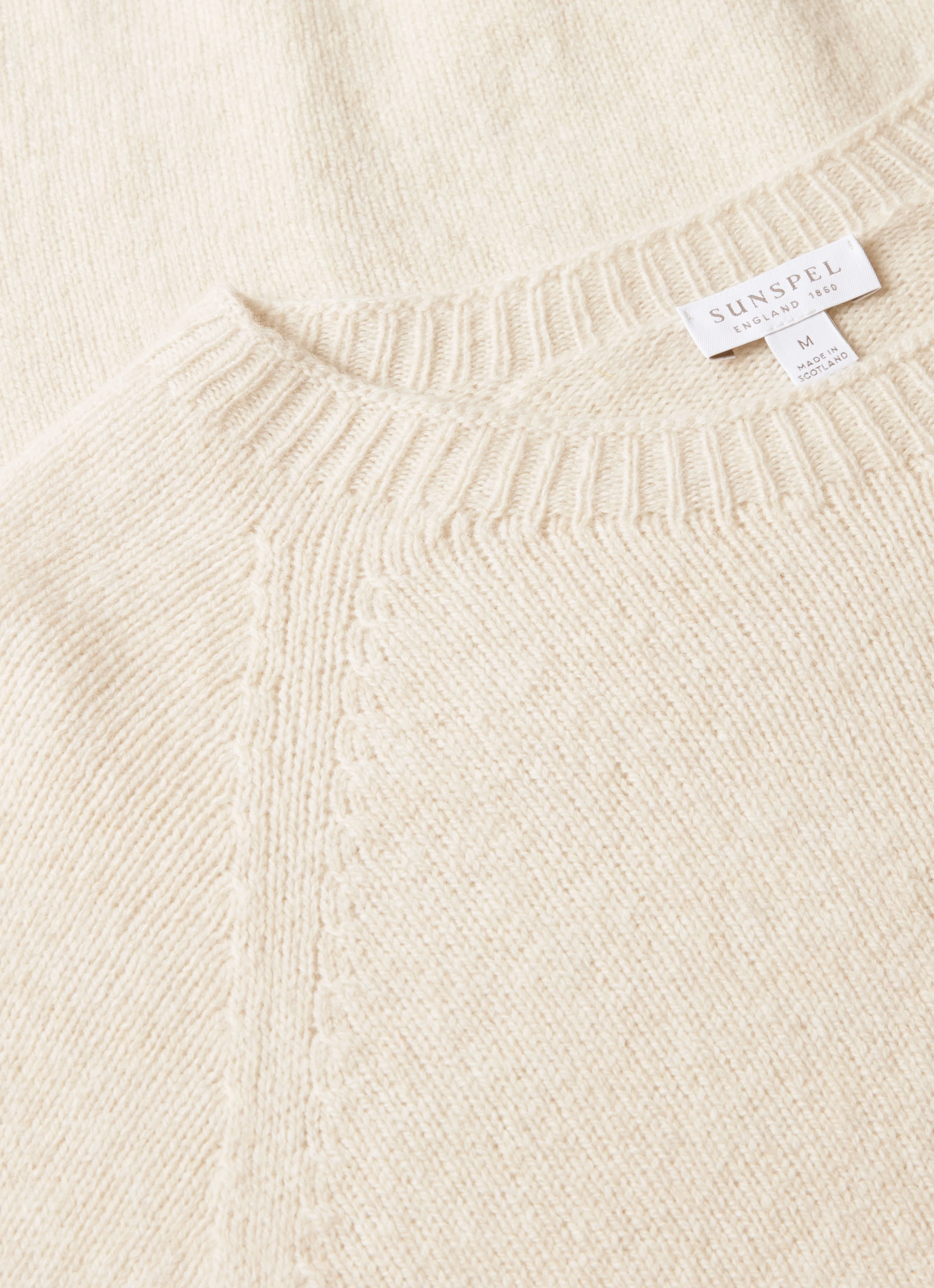 Men's Lambswool Crew Neck Jumper in Oatmeal Melange - Image 4