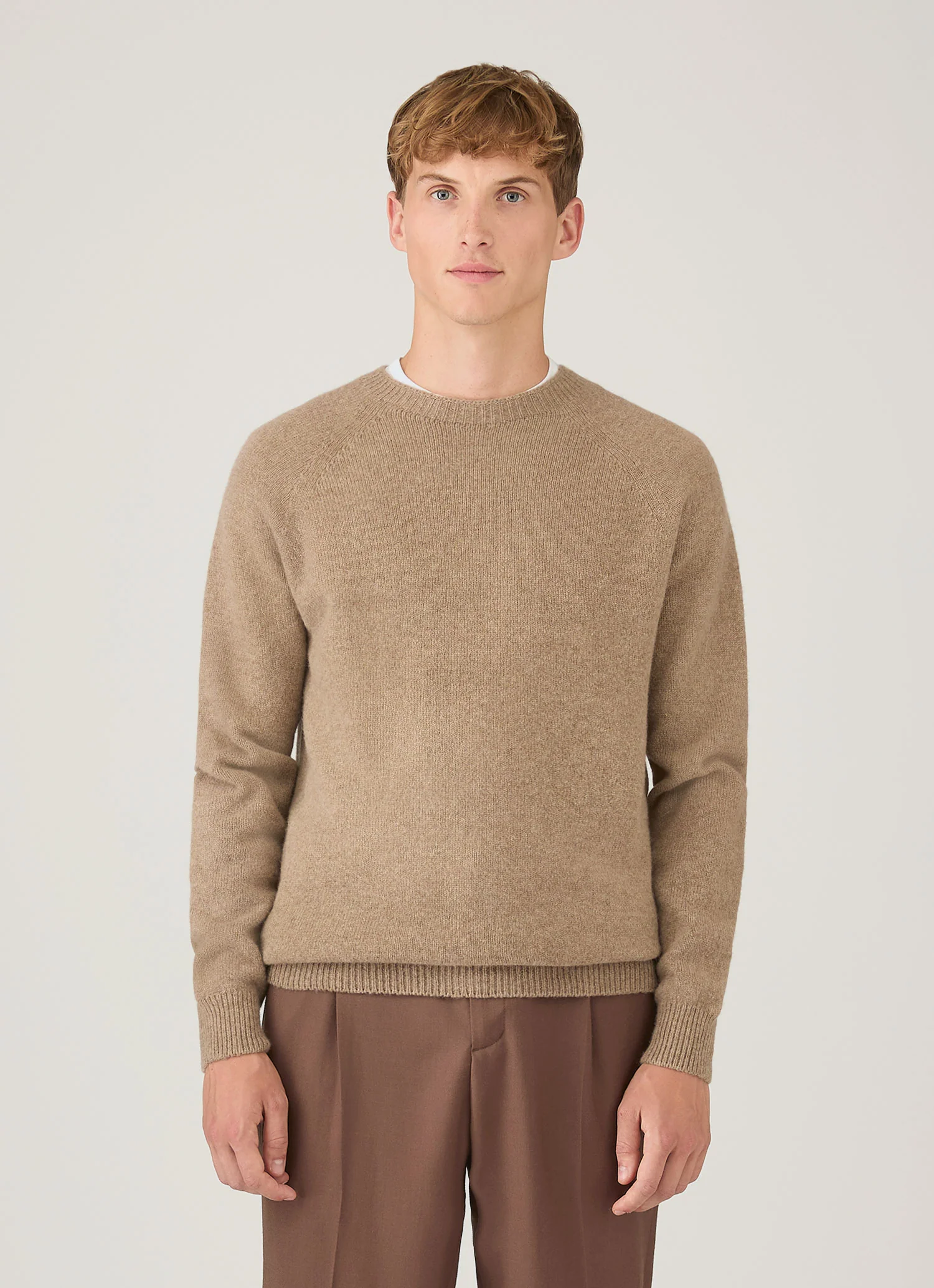 Men's Lambswool Crew Neck Jumper in Sandstone - Image 2