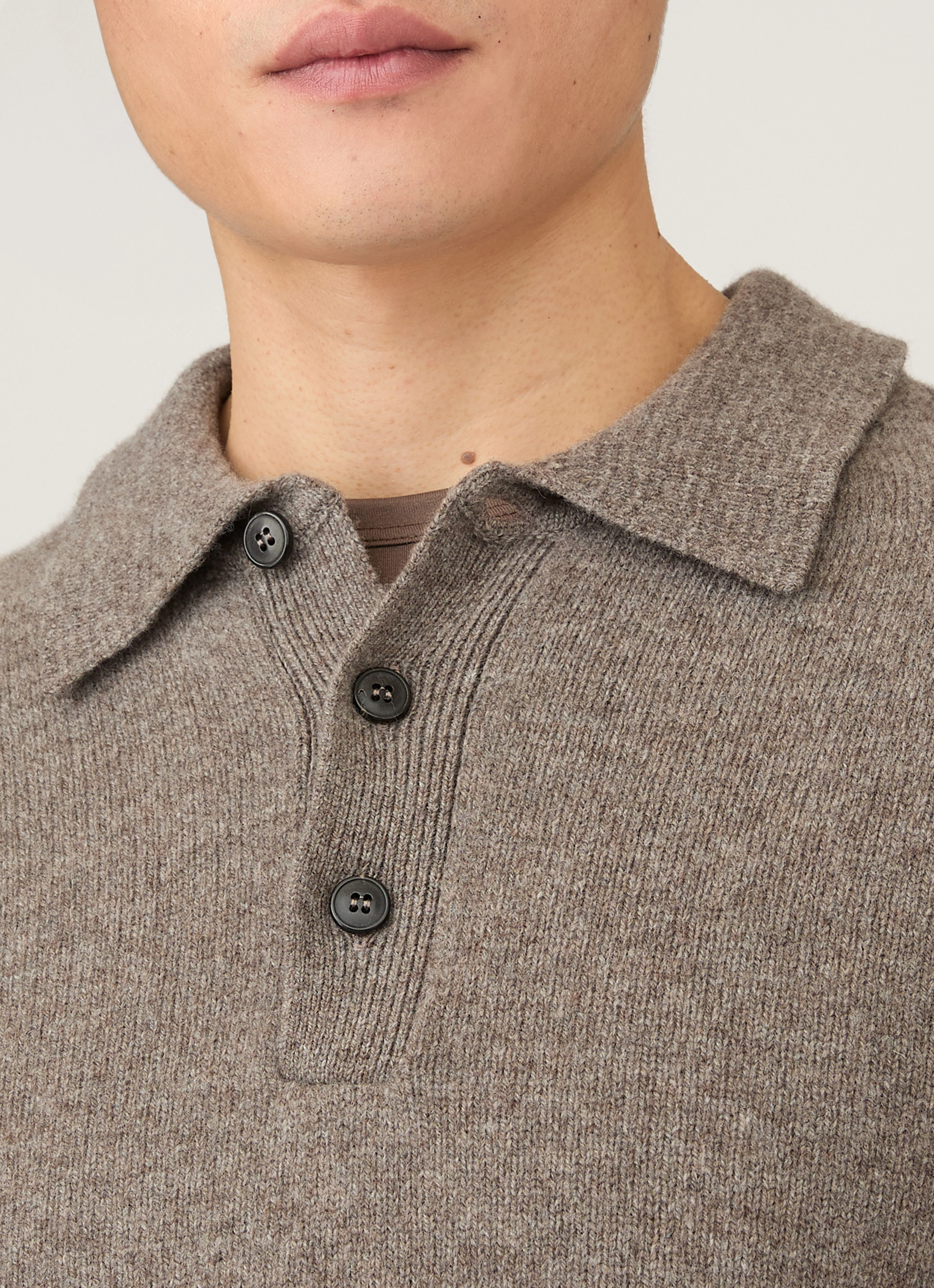 Men's Lambswool Knitted Polo Shirt in Bark - Image 6