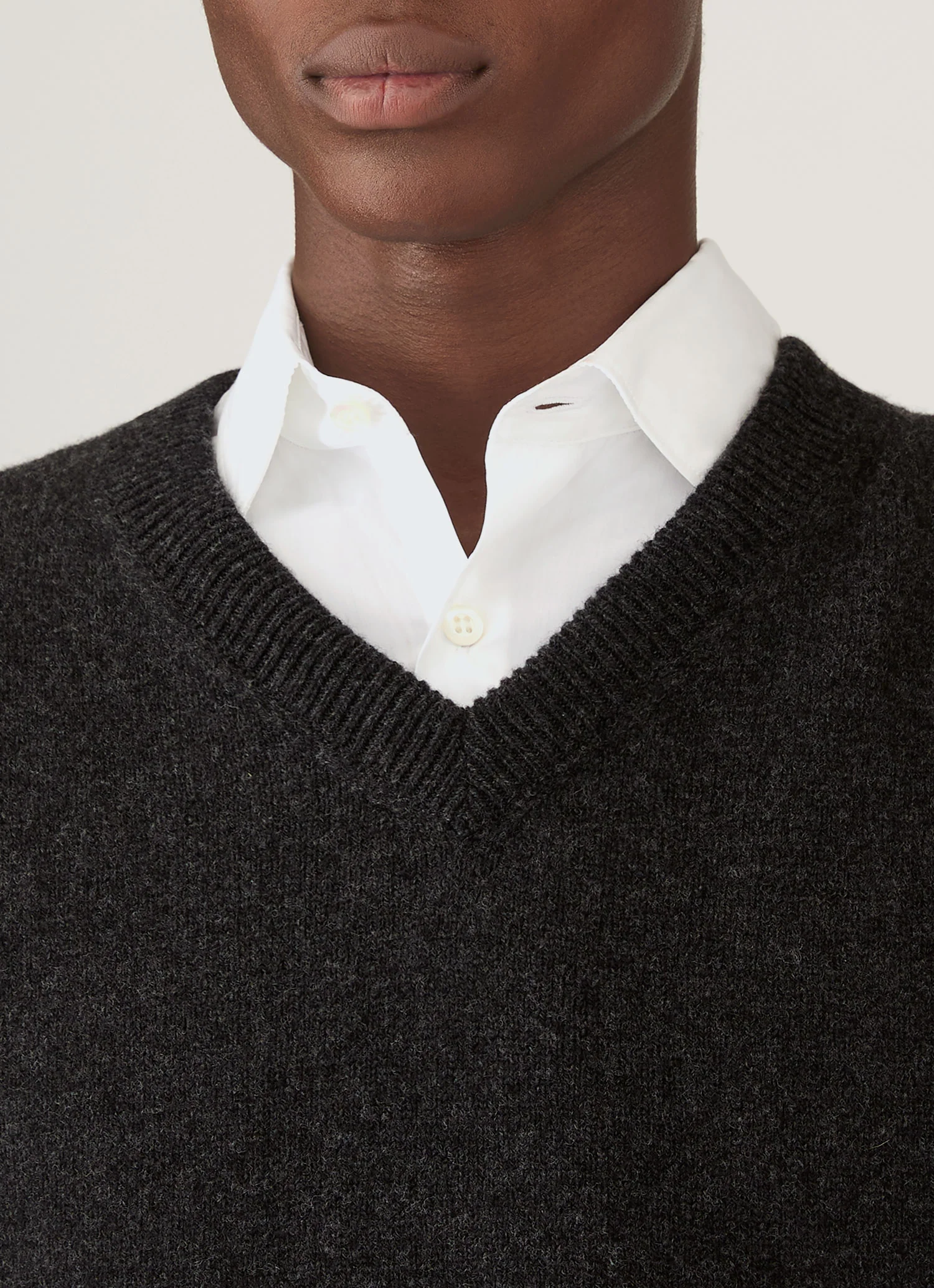Men's Lambswool Vest in Charcoal Melange - Image 6