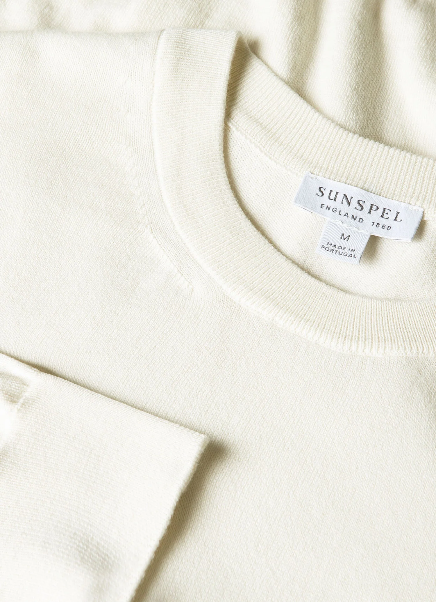 Men's Lightweight Cotton Jumper in Ecru - Image 4