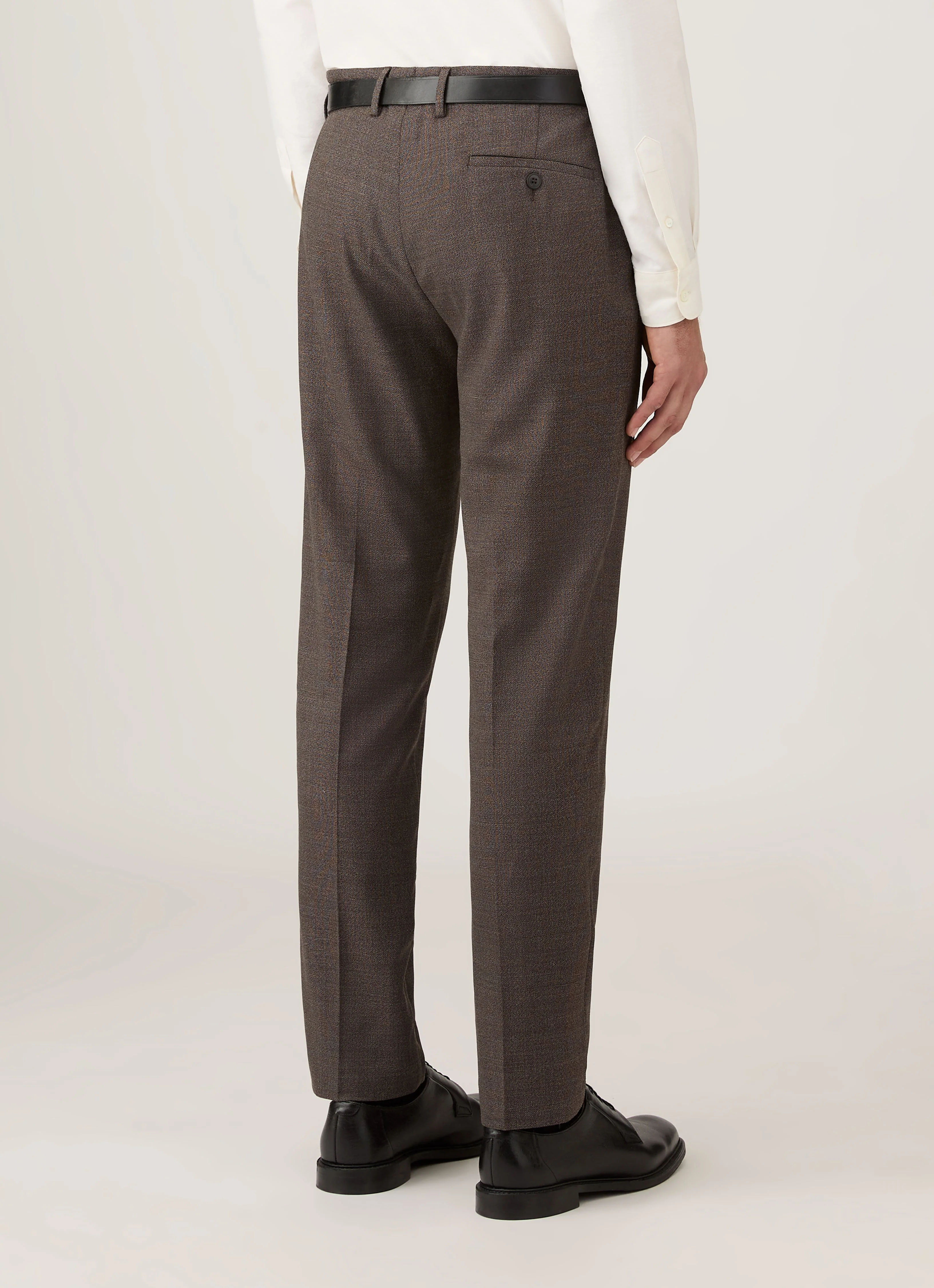 Men's Lightweight Travel Wool Trouser in Light Coffee Melange - Image 5