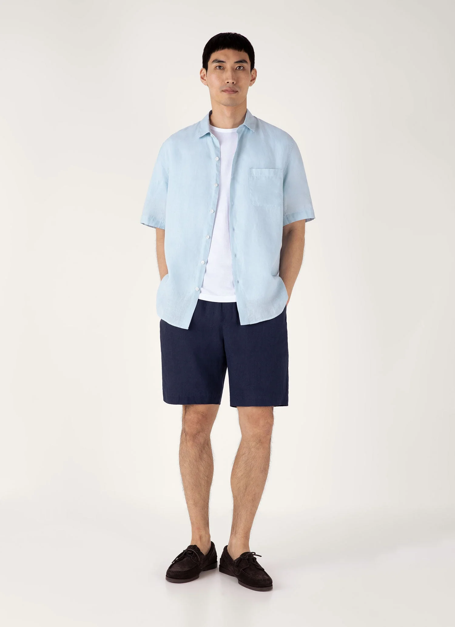 Men's Linen Drawstring Short in Light Navy - Image 3