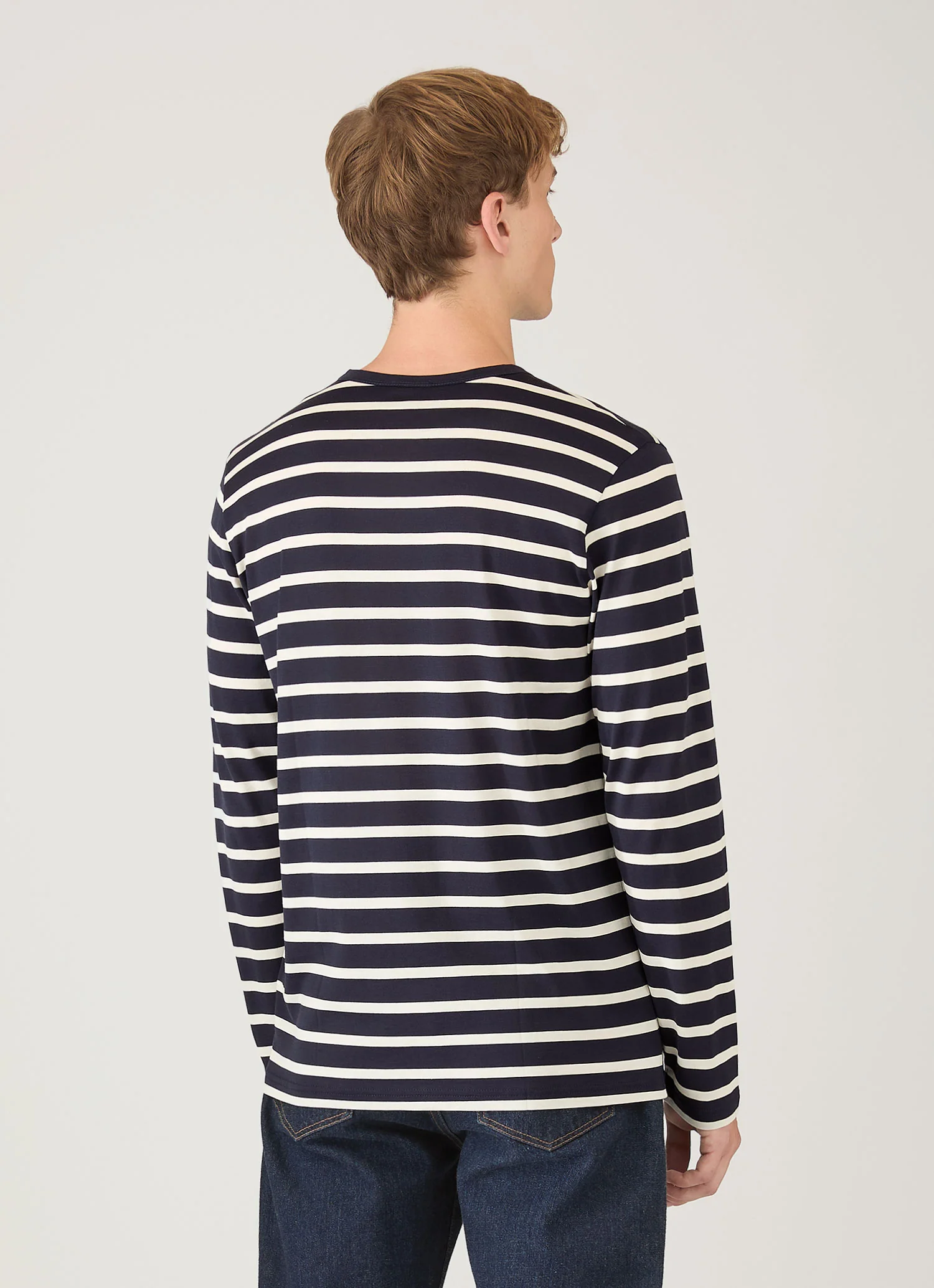 Men's Long Sleeve Classic T-shirt in Navy/Ecru Breton Stripe - Image 5