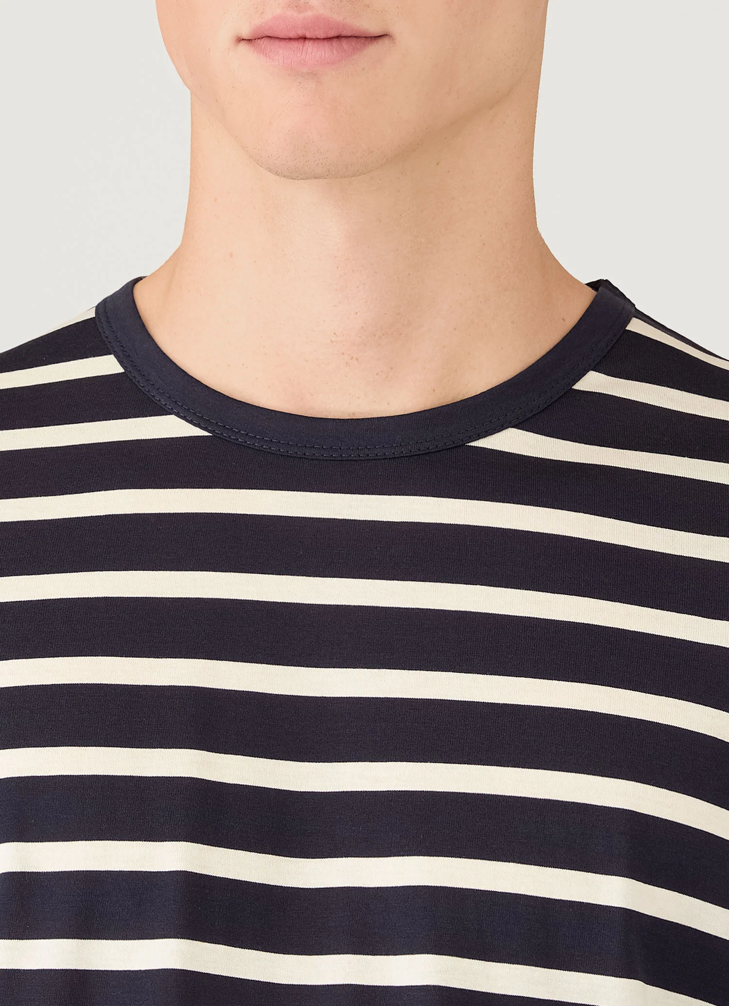 Men's Long Sleeve Classic T-shirt in Navy/Ecru Breton Stripe - Image 6