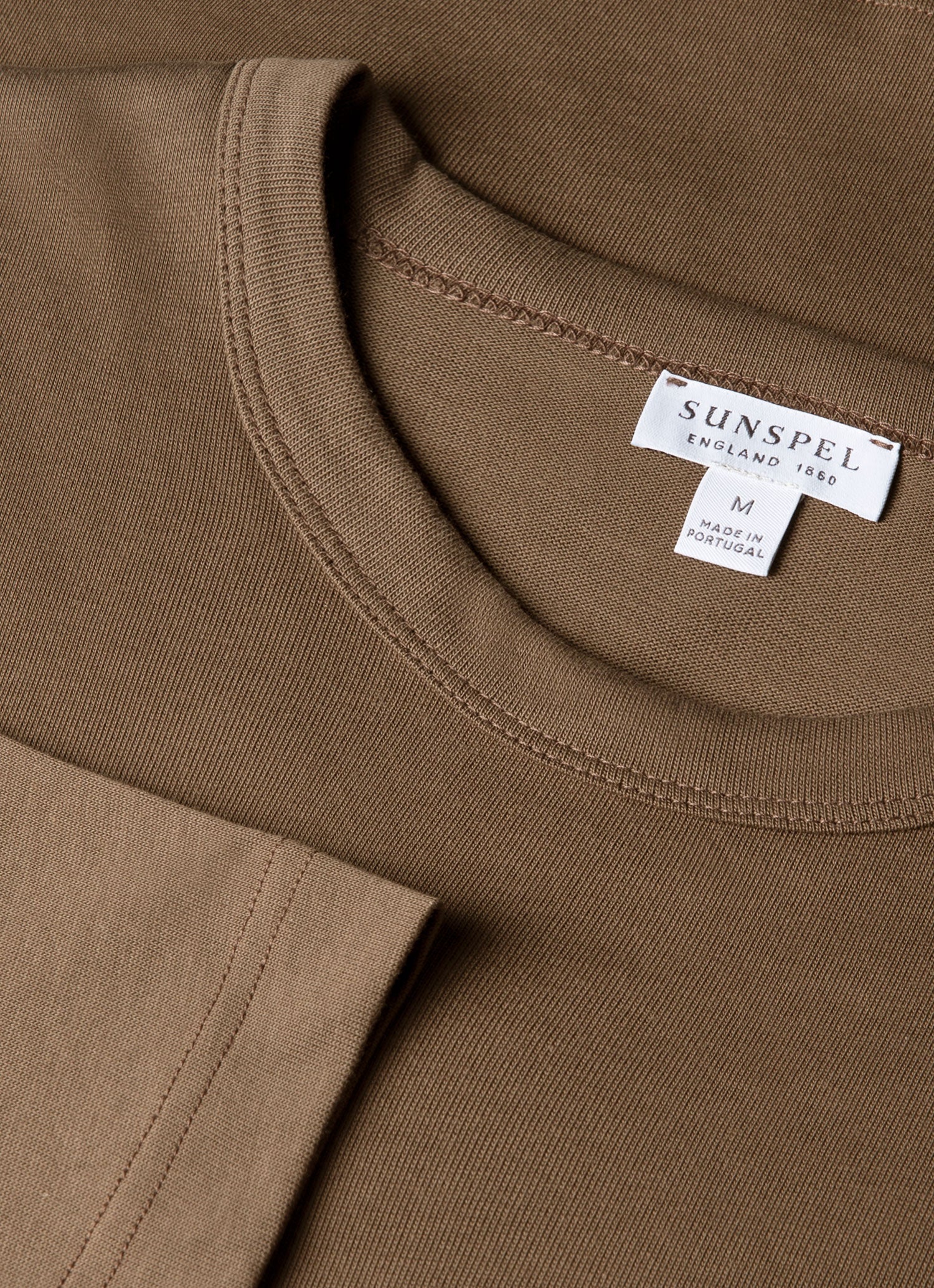Men's Long Sleeve Heavyweight Jersey T-shirt in Dark Cedar - Image 4