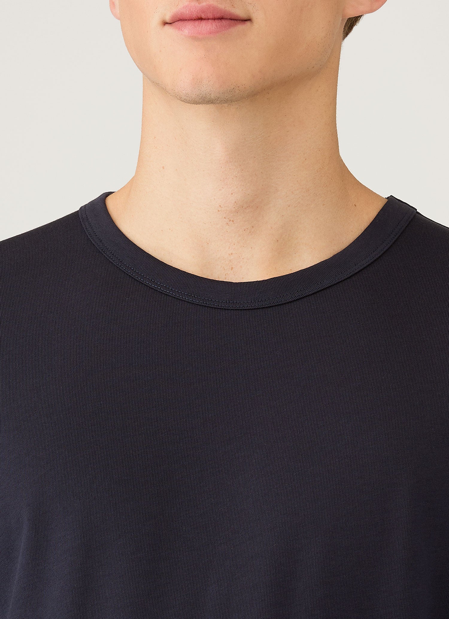 Men's Long Sleeve Heavyweight Jersey T-shirt in Navy - Image 6
