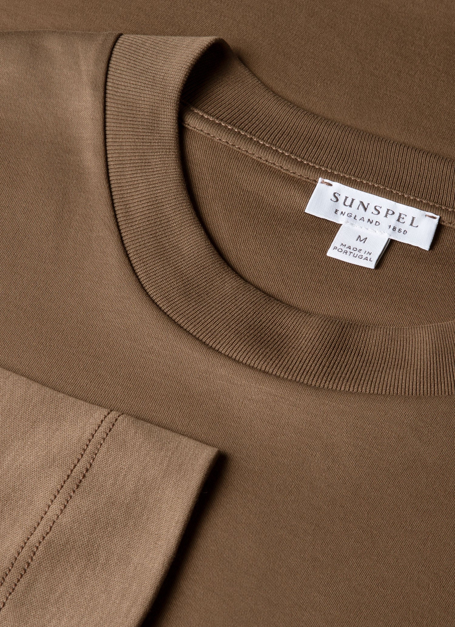 Men's Long Sleeve Heavyweight T-shirt in Dark Cedar - Image 4