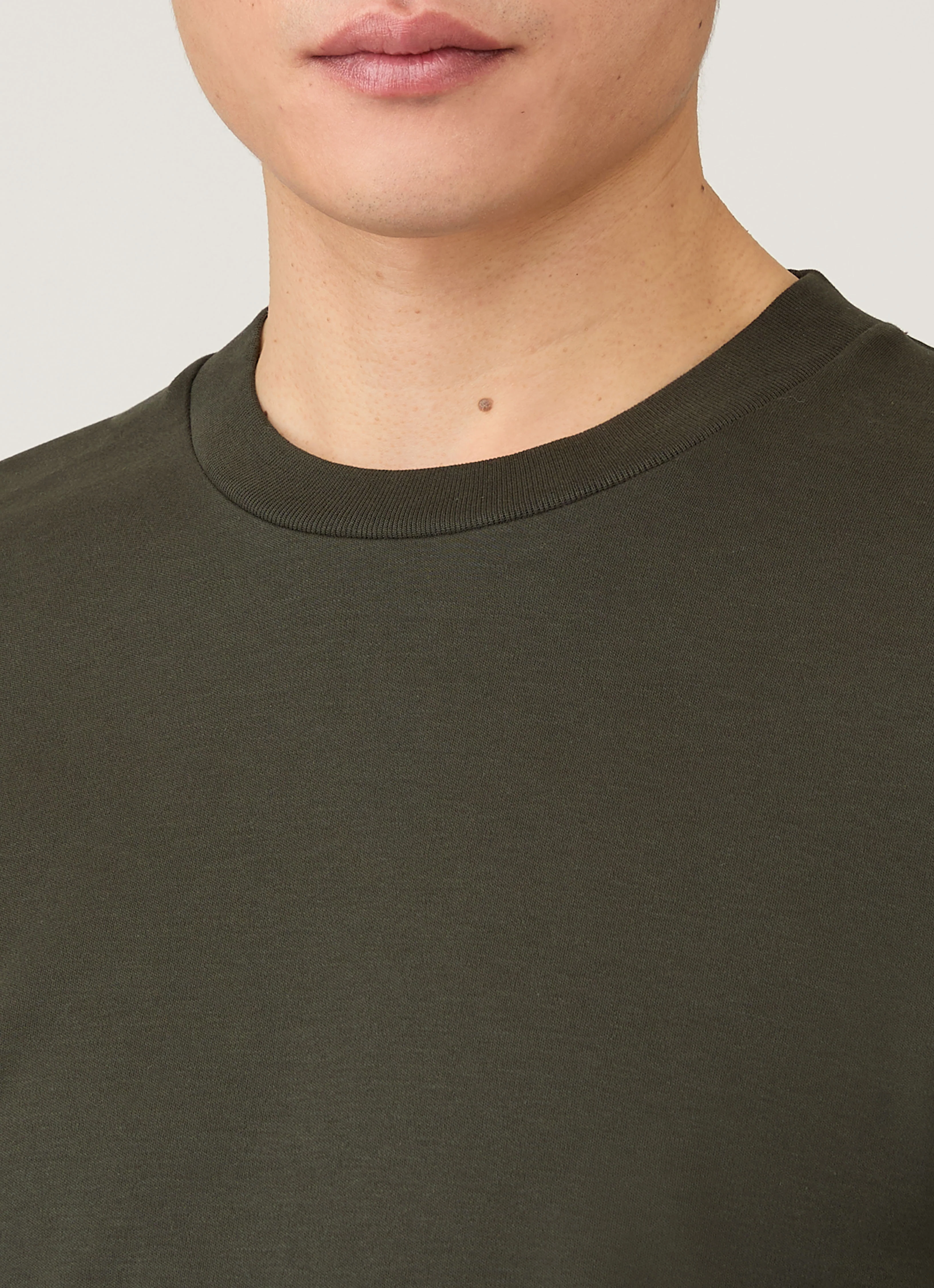 Men's Long Sleeve Heavyweight T-shirt in Dark Green - Image 6