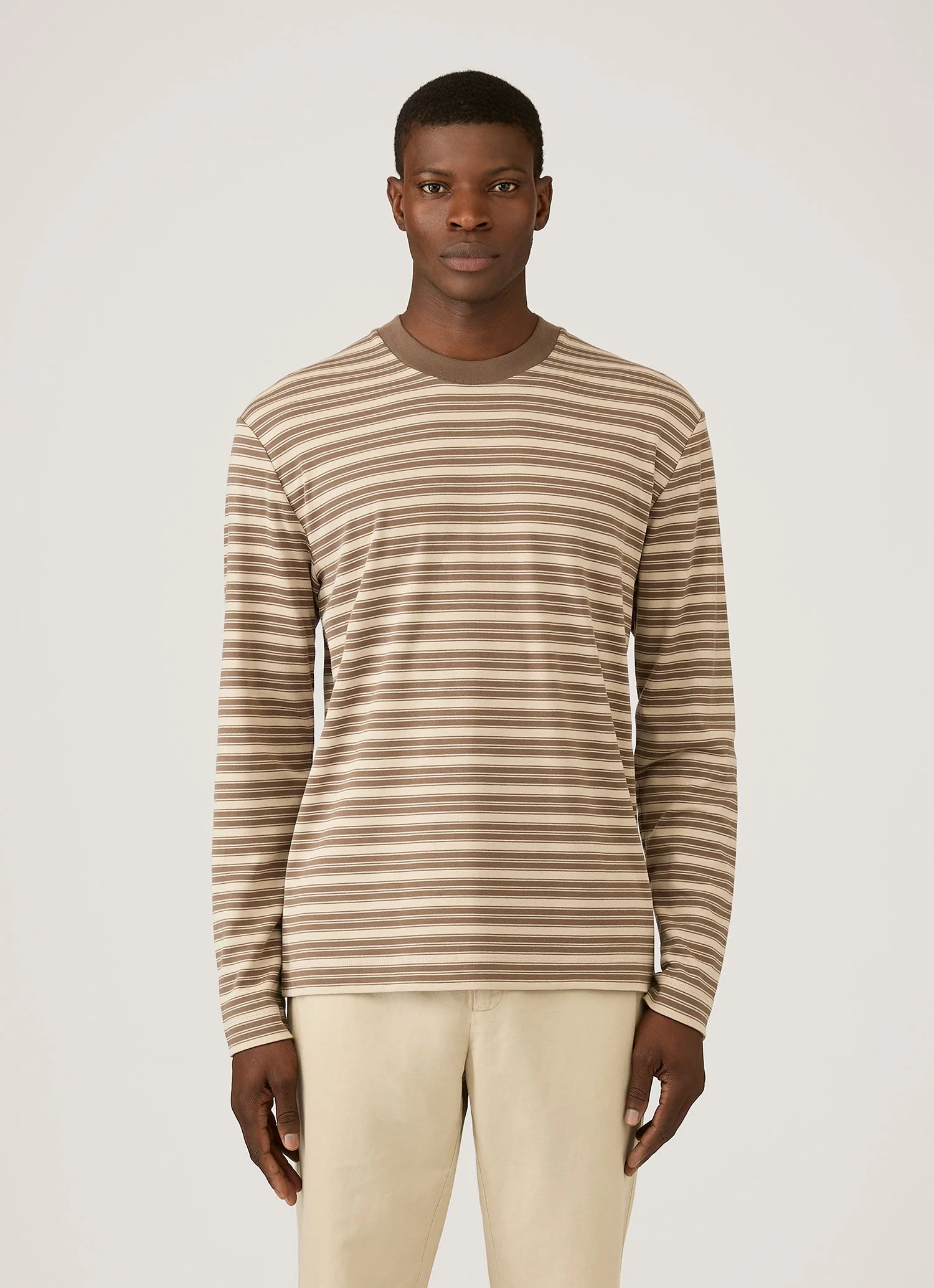 Men's Long Sleeve Heavyweight T-shirt in Hazelwood/Dark Cedar - Image 2