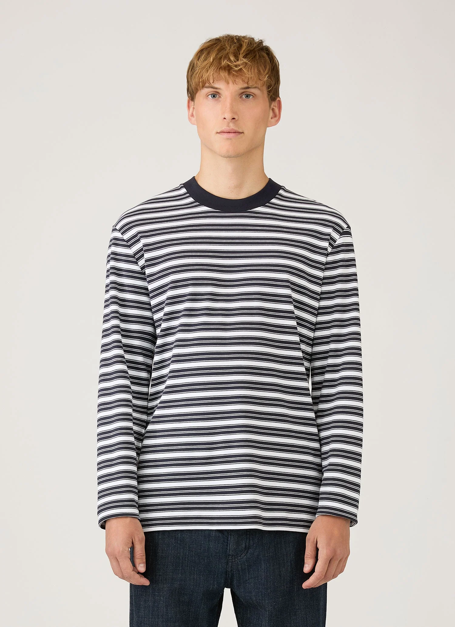 Men's Long Sleeve Heavyweight T-shirt in White/Navy - Image 2