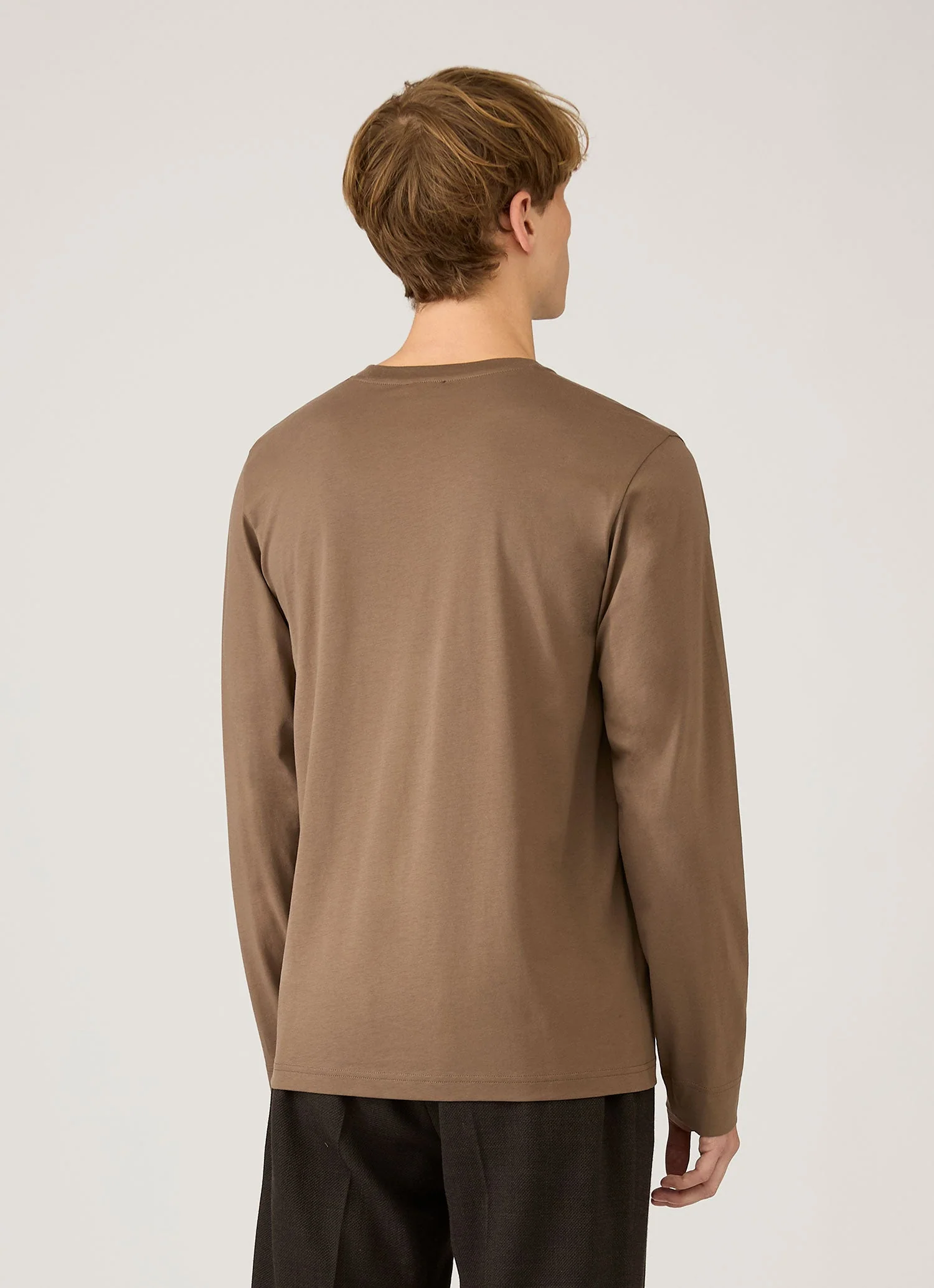 Men's Long Sleeve Riviera Midweight T‑shirt in Dark Cedar - Image 5