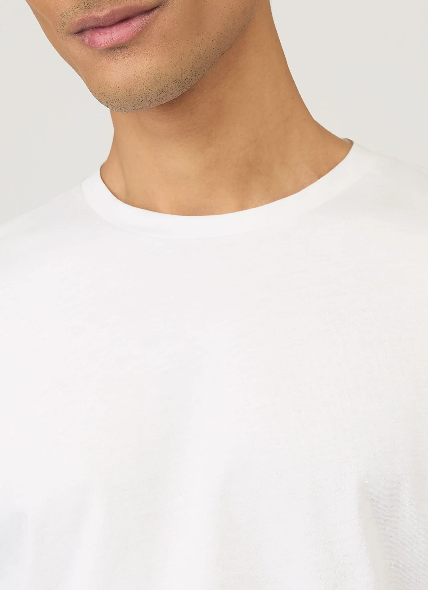 Men's Long Sleeve Riviera T-shirt in White - Image 6