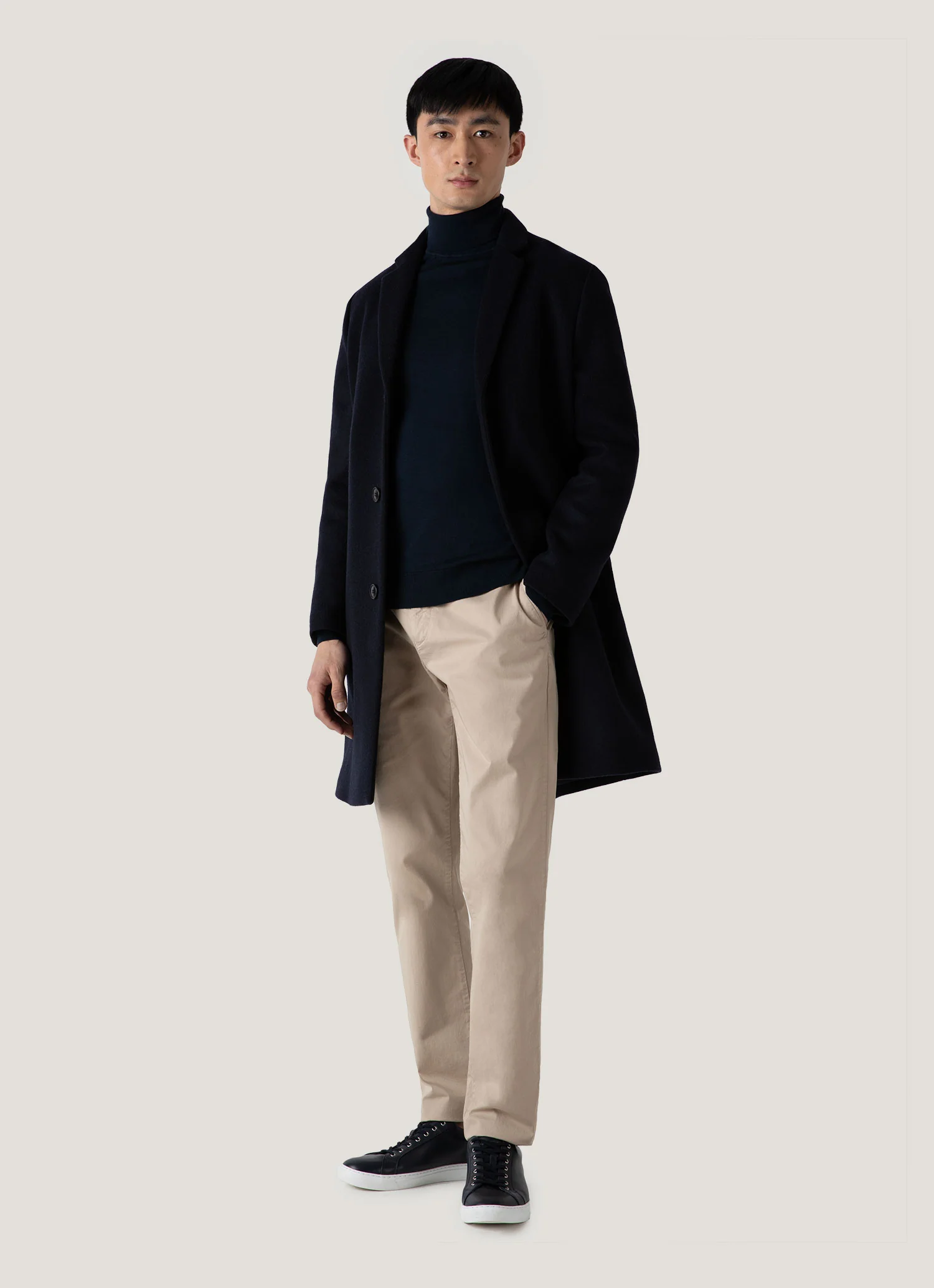 Men's Extra-Fine Merino Roll Neck in Light Navy - Image 3
