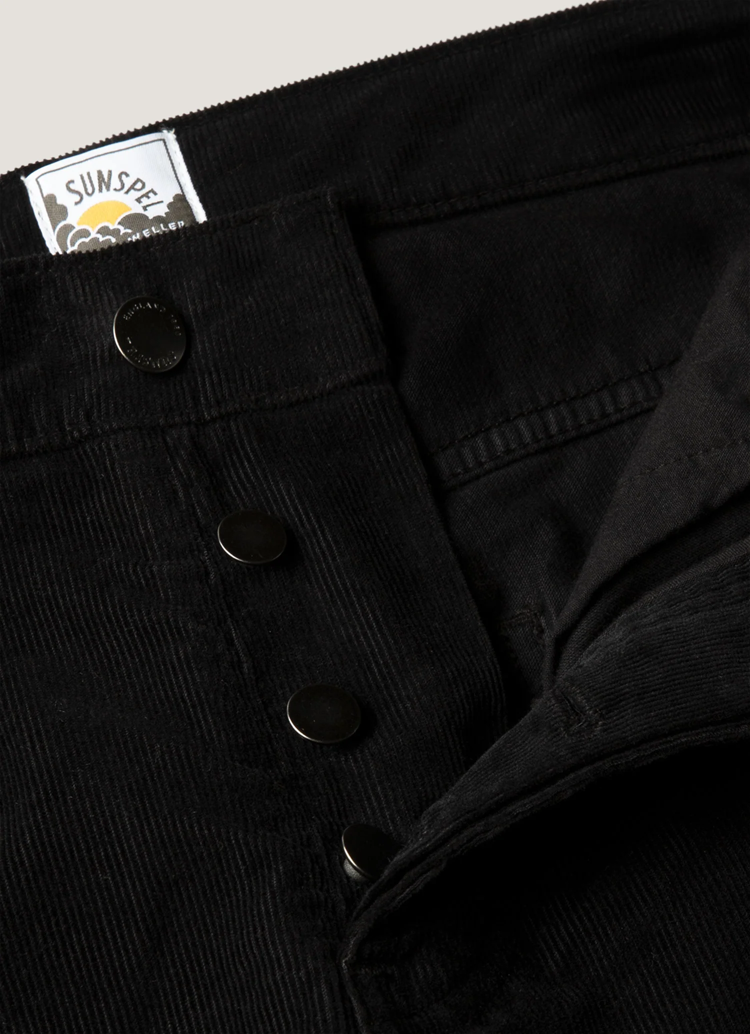 Men's Sunspel x Paul Weller Corduroy Trouser in Black - Image 4