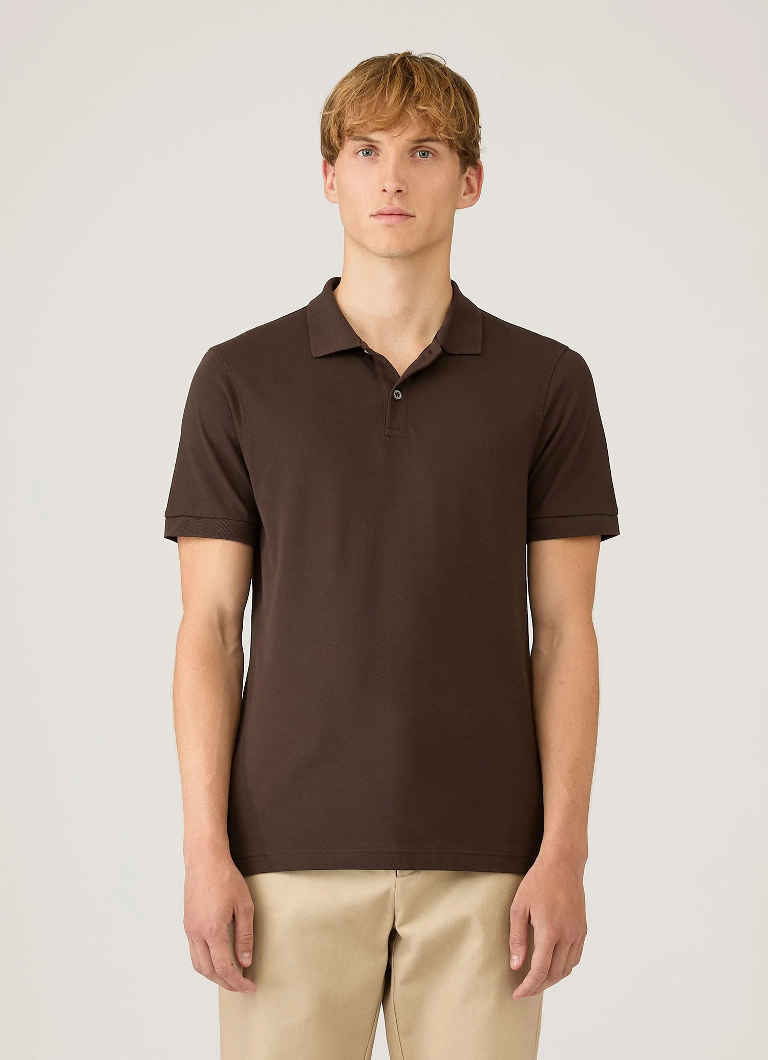 Men's Piqué Polo Shirt in Dark Chocolate - Image 2